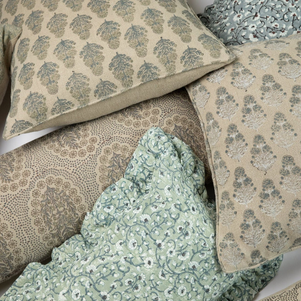 Izna Malmo Pillow