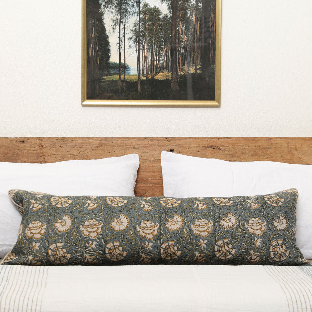 Nisa Lush Pillow
