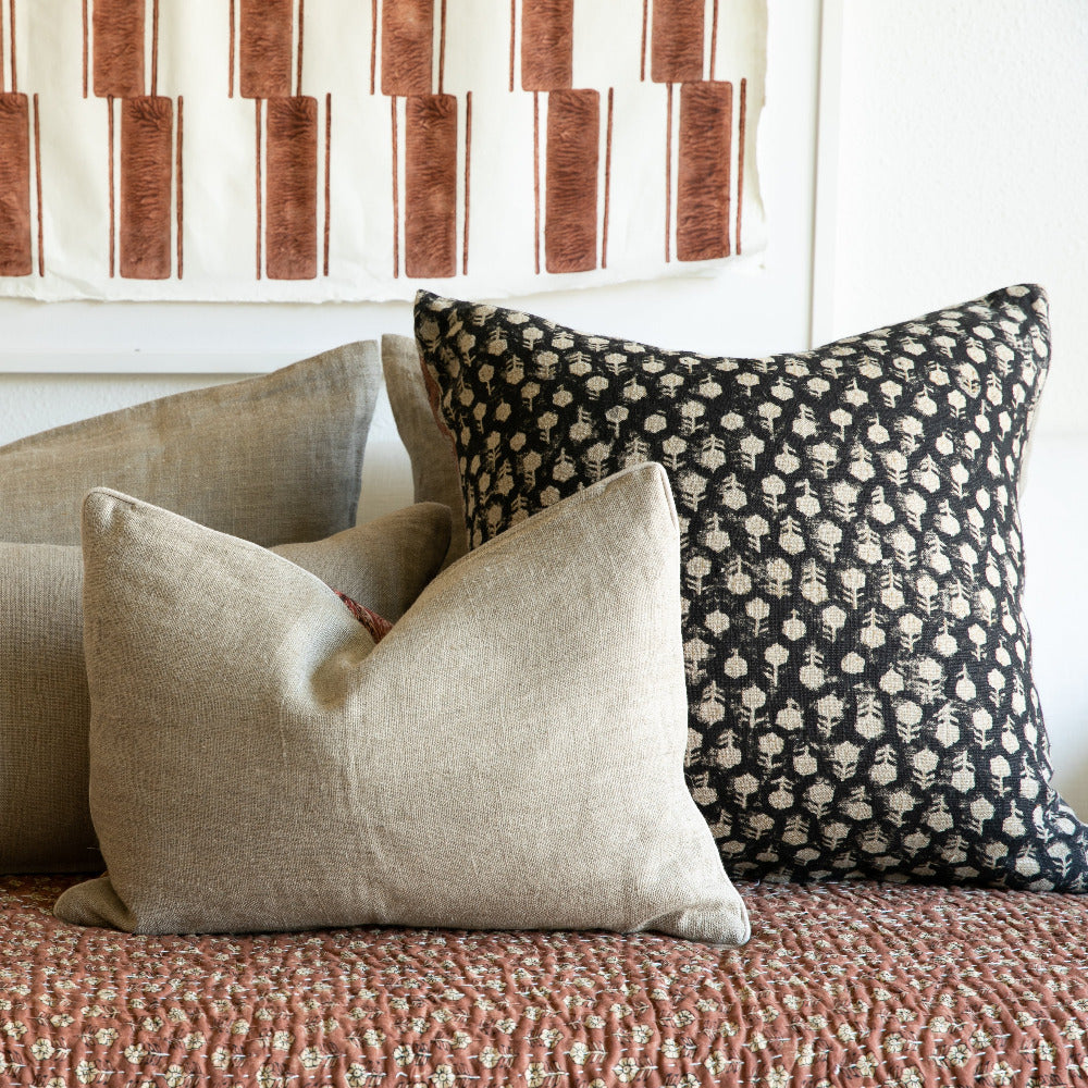 Tulsi Noir Gold Pillow