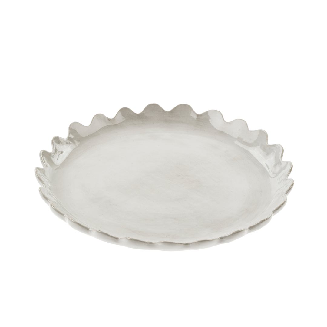 Scalloped Plate L