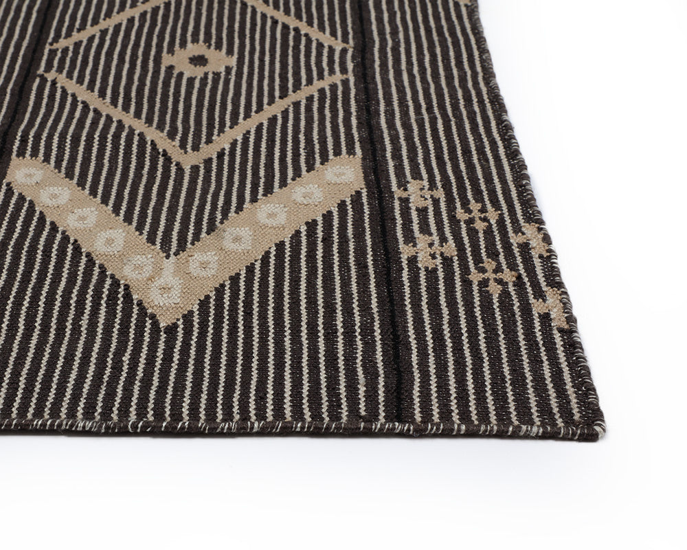 Asana Hand-Woven Rug - Black / Tan - 9' X 12'