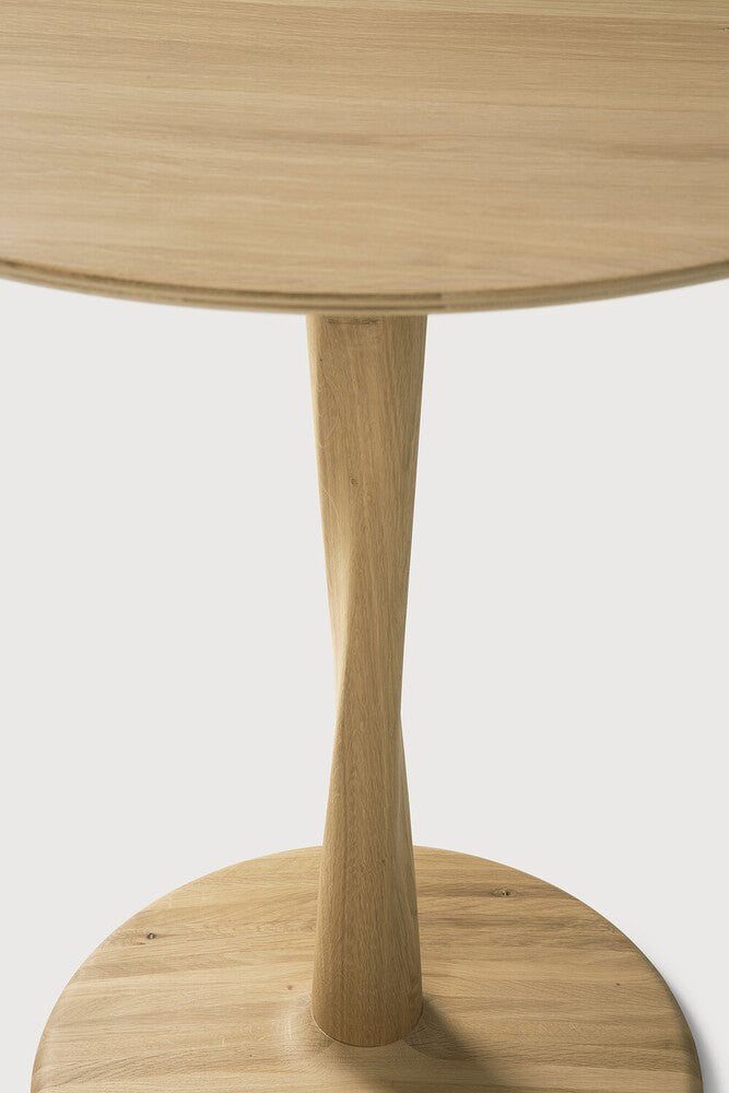 Torsion Dining Table | Varnished Oak | Round | 35" X 35"