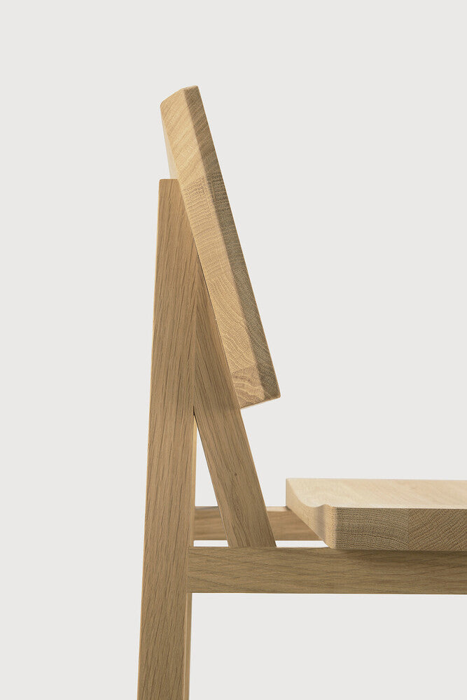 N4 Bar Stool | Varnished Oak