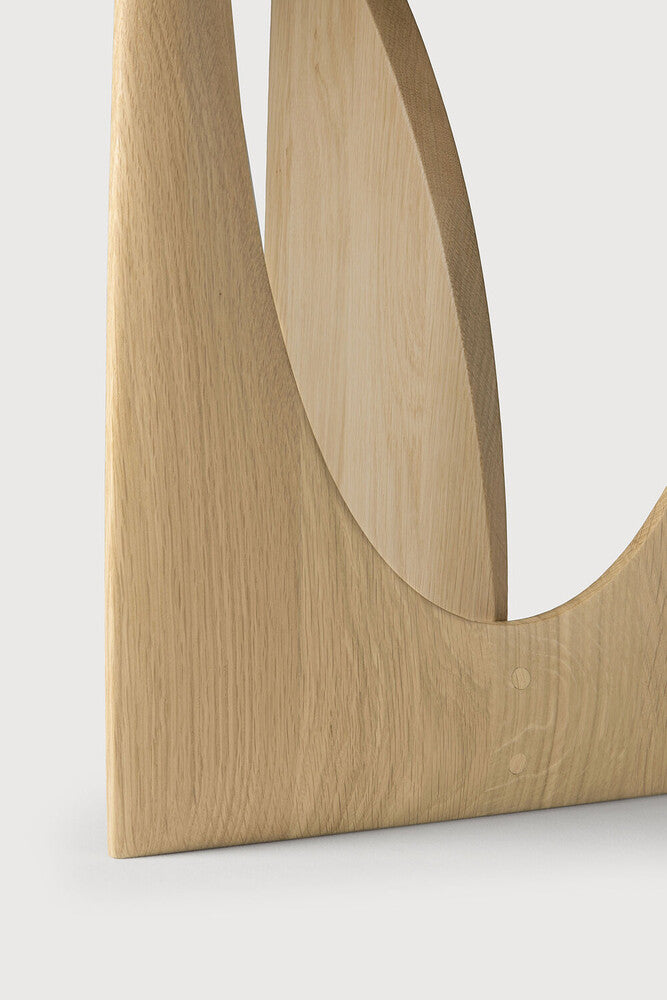 Geometric Side Table | Varnished Oak | Round