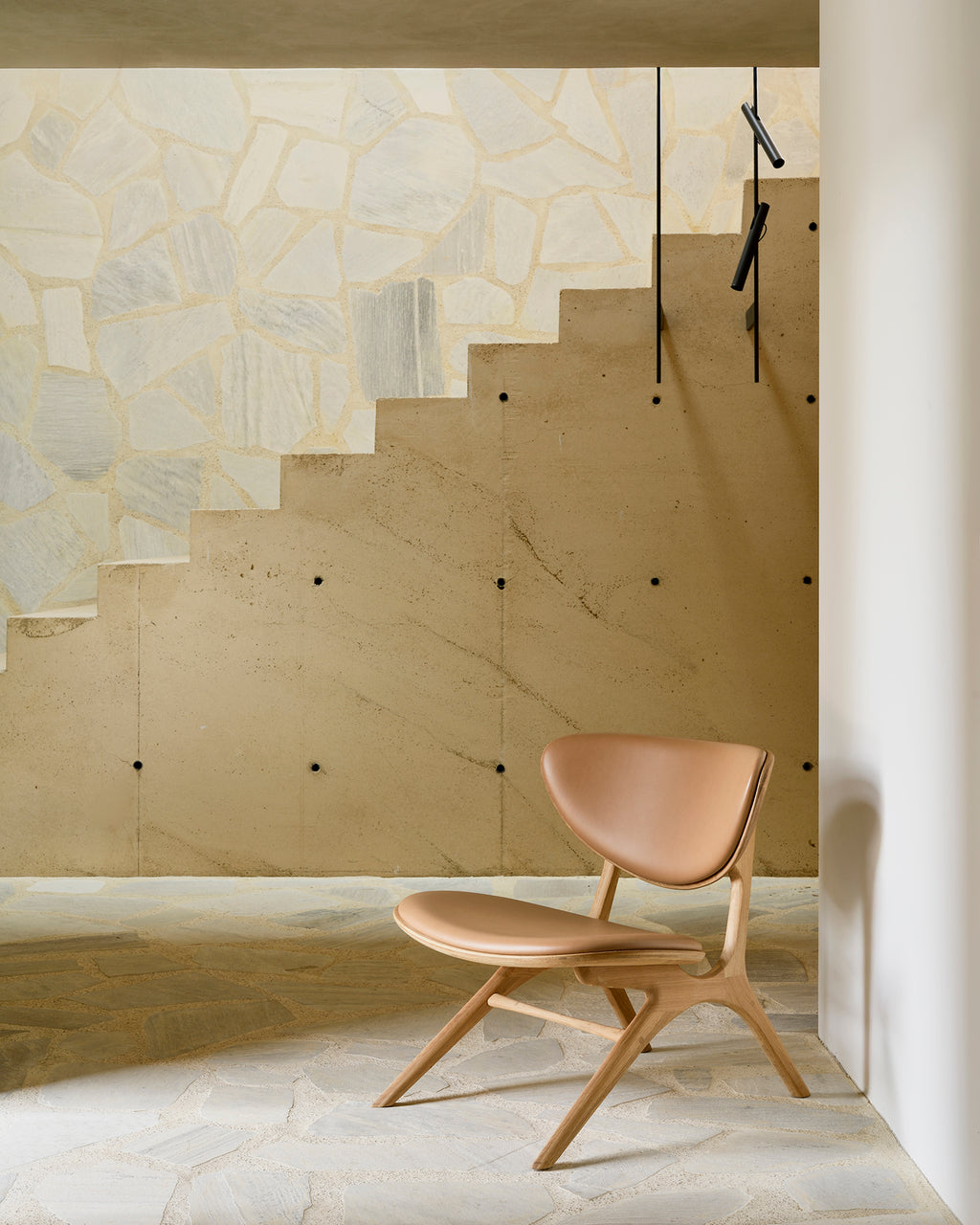 Eye Lounge Chair | Varnished Oak | Sienna Leather | Upholstered Backrest + Seat
