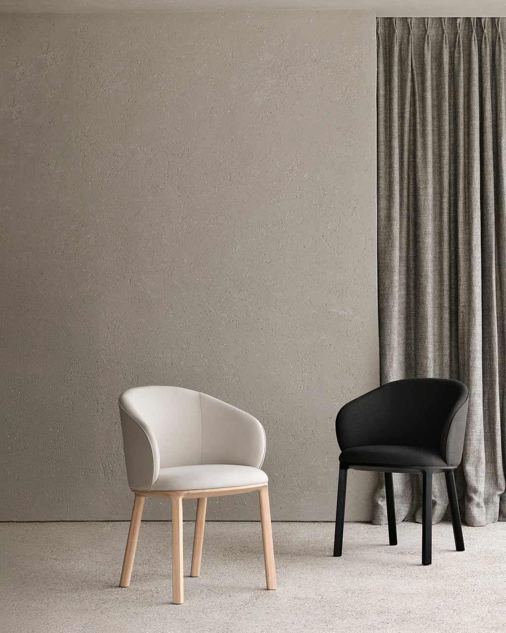 Unda Dining Chair | Varnished Oak | Salt Fabric
