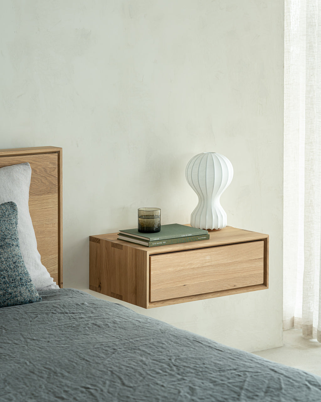 Nordic Ii Hanging Bedside Table | Oak | 1 Drawer