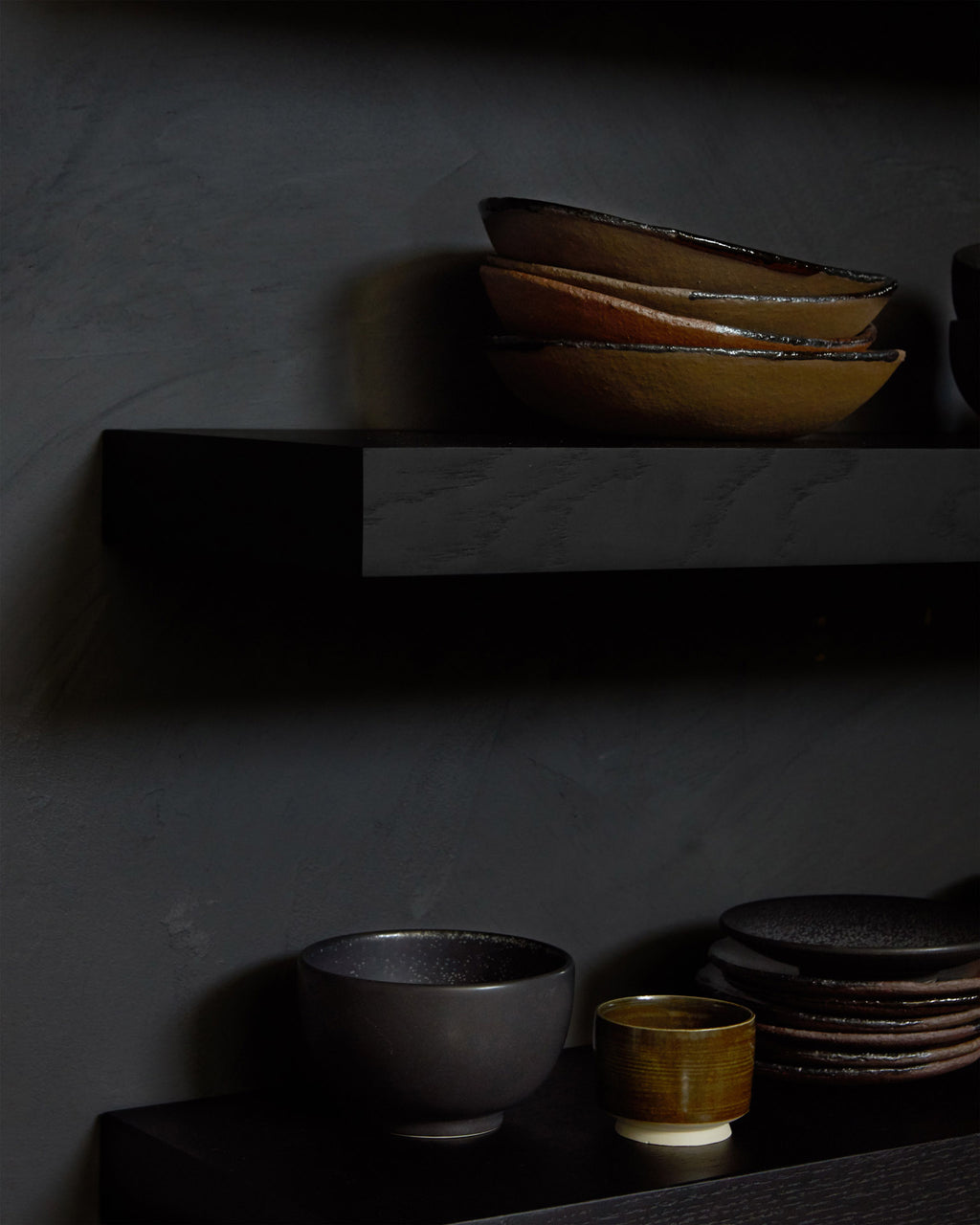 Wall Shelf | Varnished Oak | Black | 55" X 9"