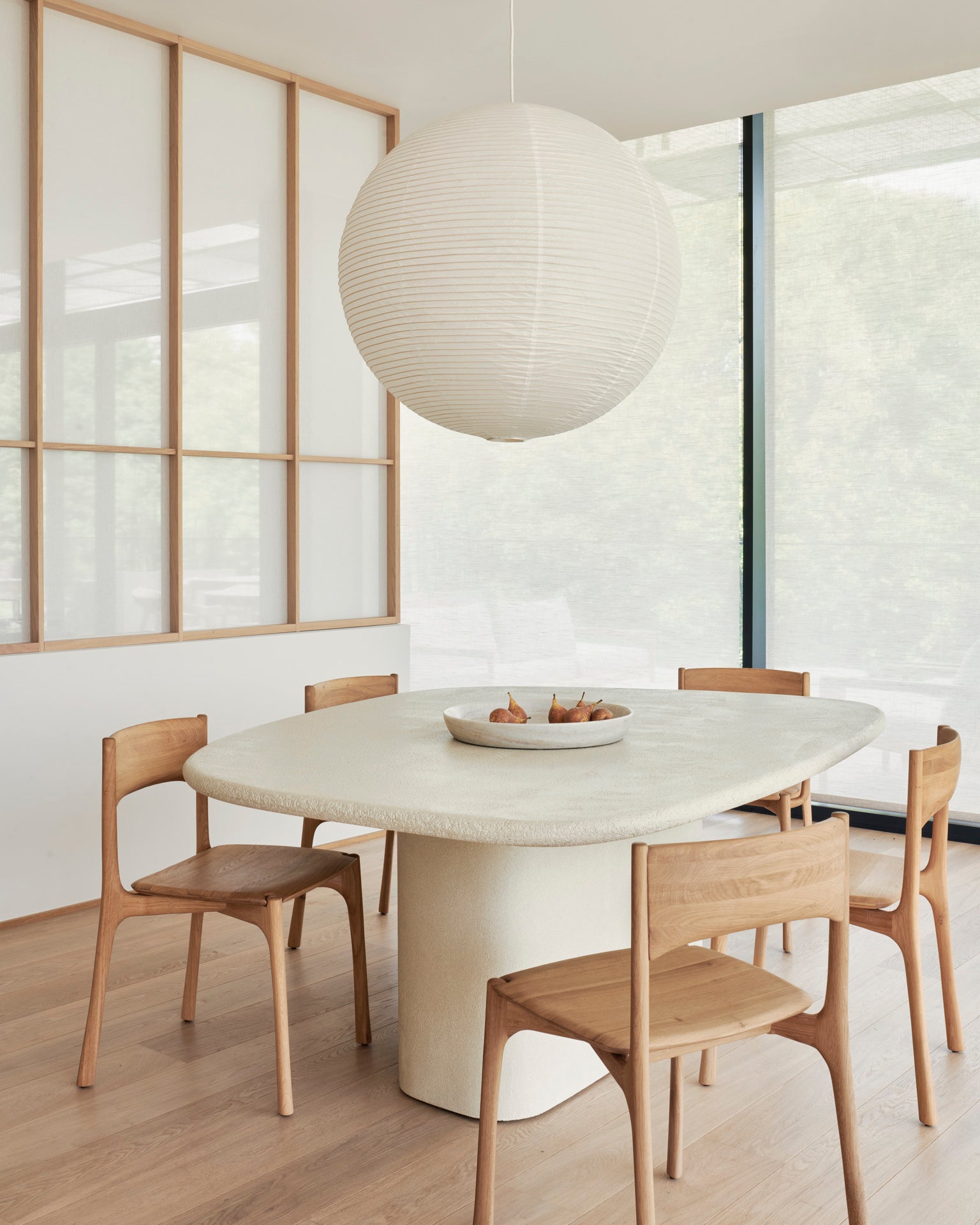 Elements Dining Table | Varnished Microcement | Off White | Pebble Shape