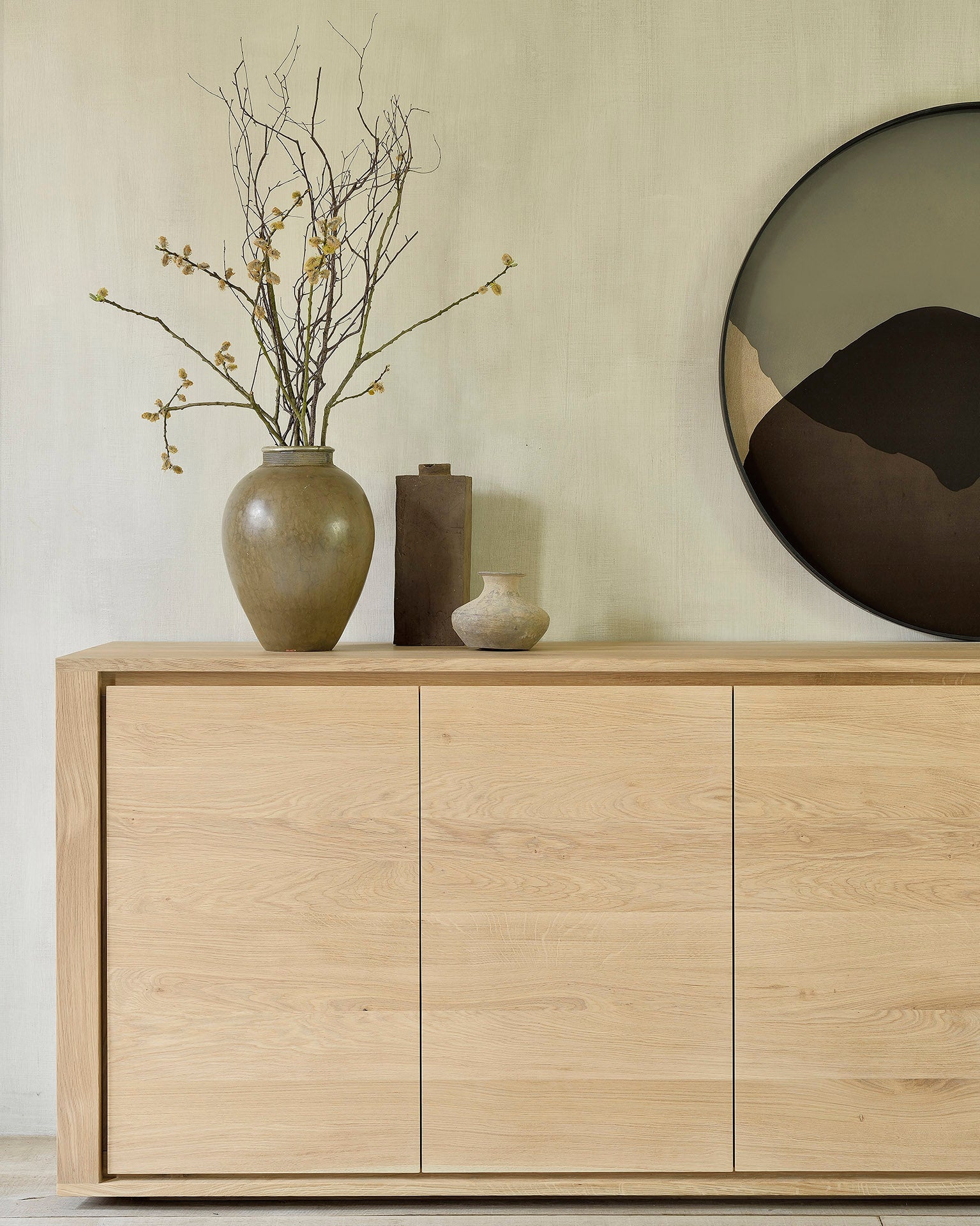 Shadow Sideboard | Oak | 3 Doors