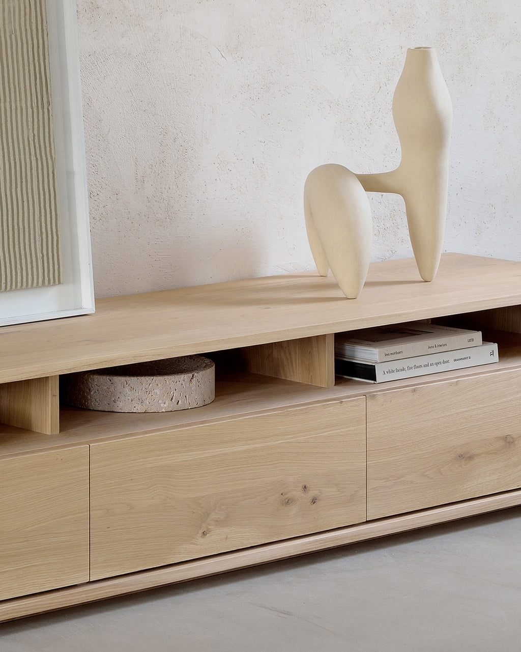 Shadow Tv Cupboard | Oak | 3 Drawers