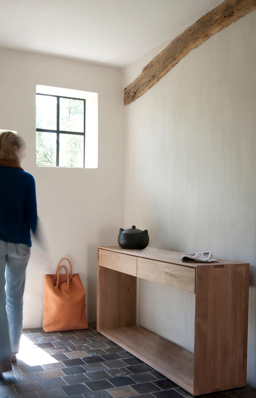 Nordic Console | Oak | 2 Drawers