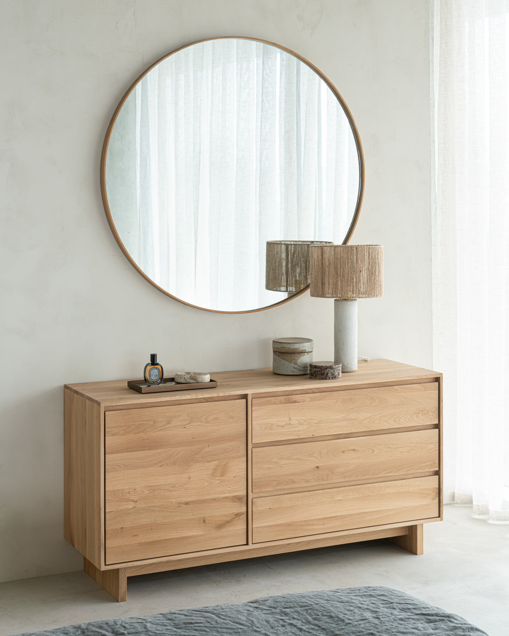 Layers Wall Mirror | Varnished Oak Frame | Round | 48" X 2"