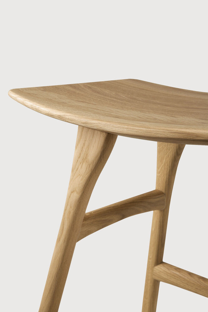 Osso Stool | Oak