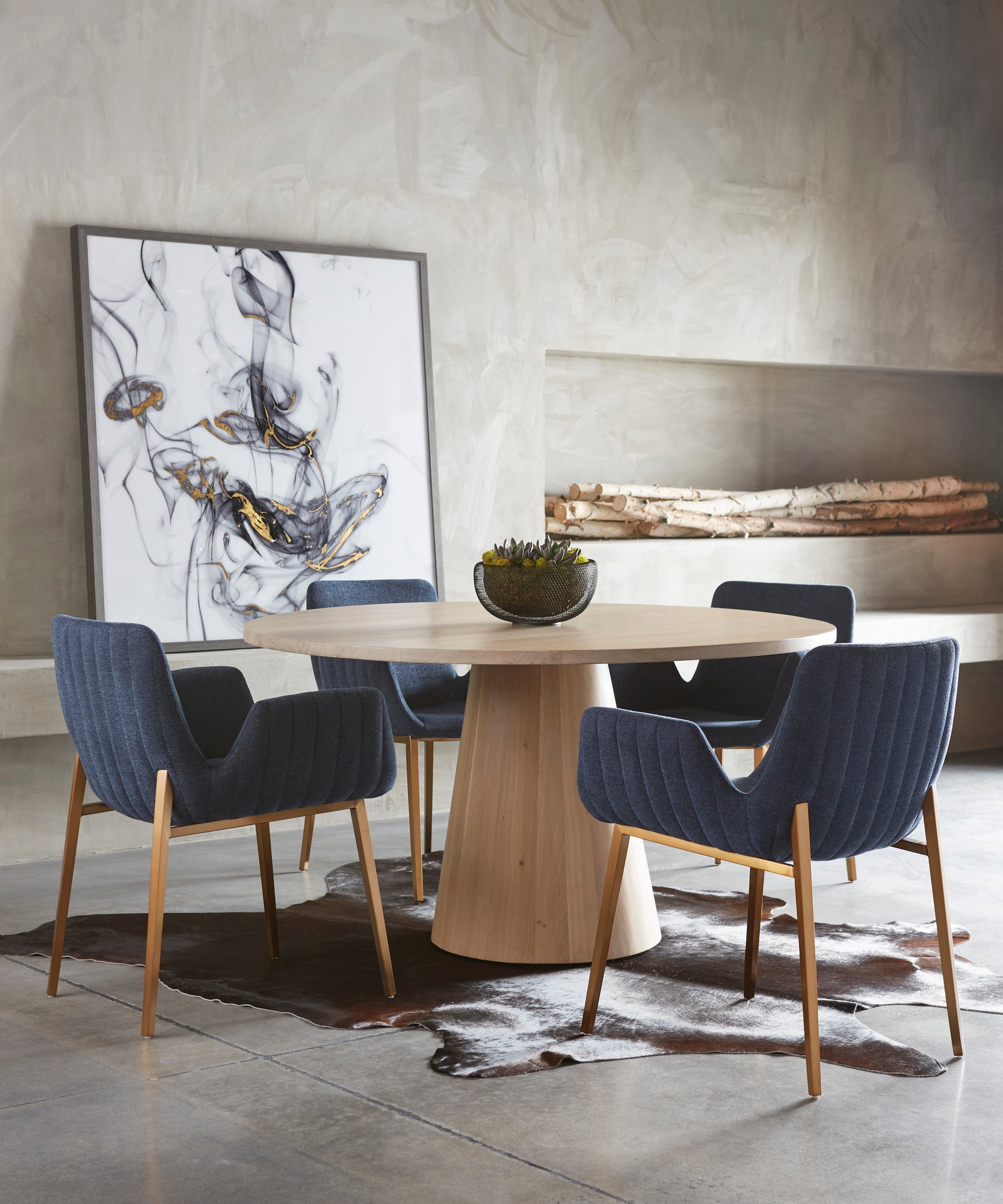 Elina Dining Table - Round - Light Oak - 54"