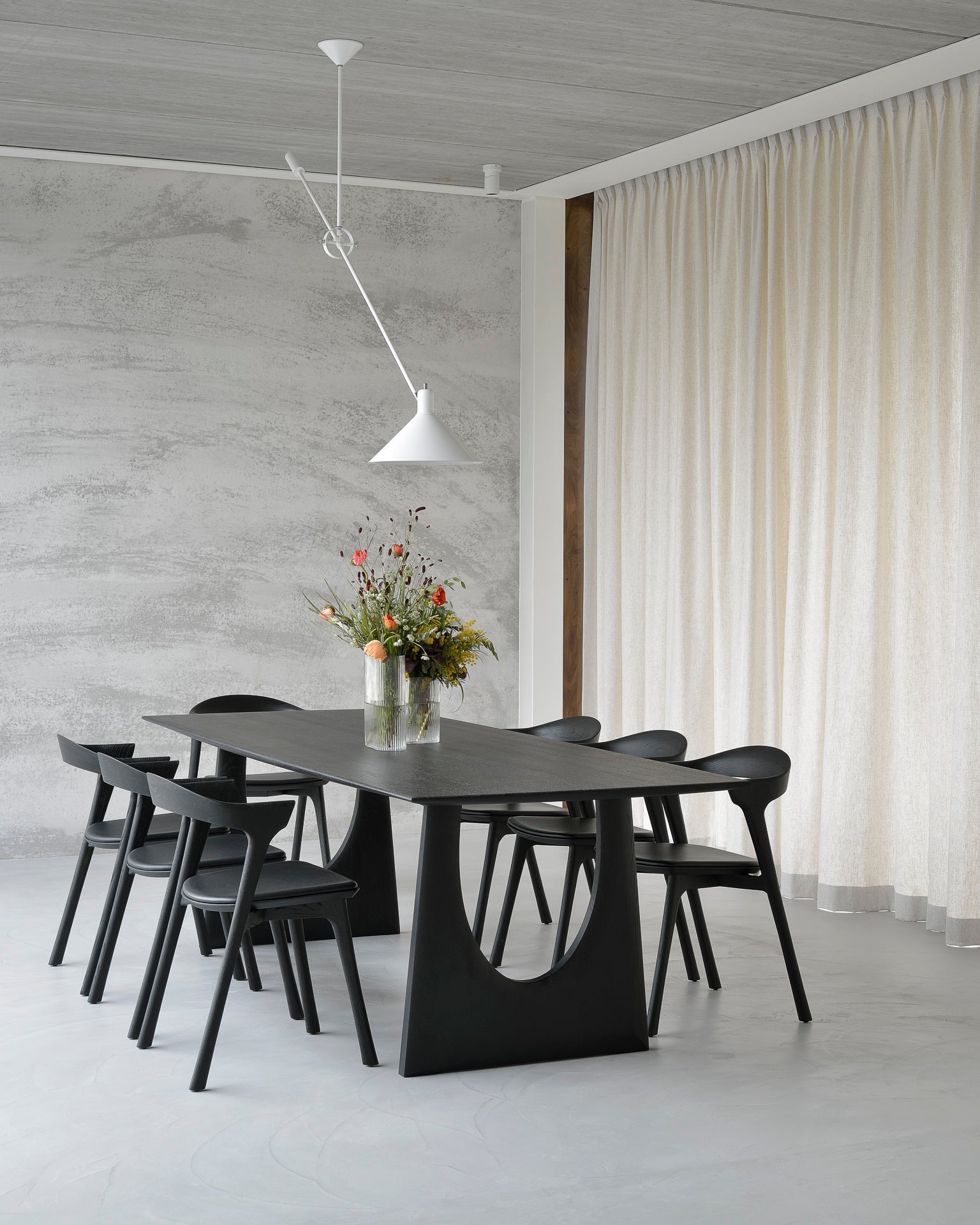 Geometric Dining Table | Varnished Oak | Black | Rectangular | 87" X 39"