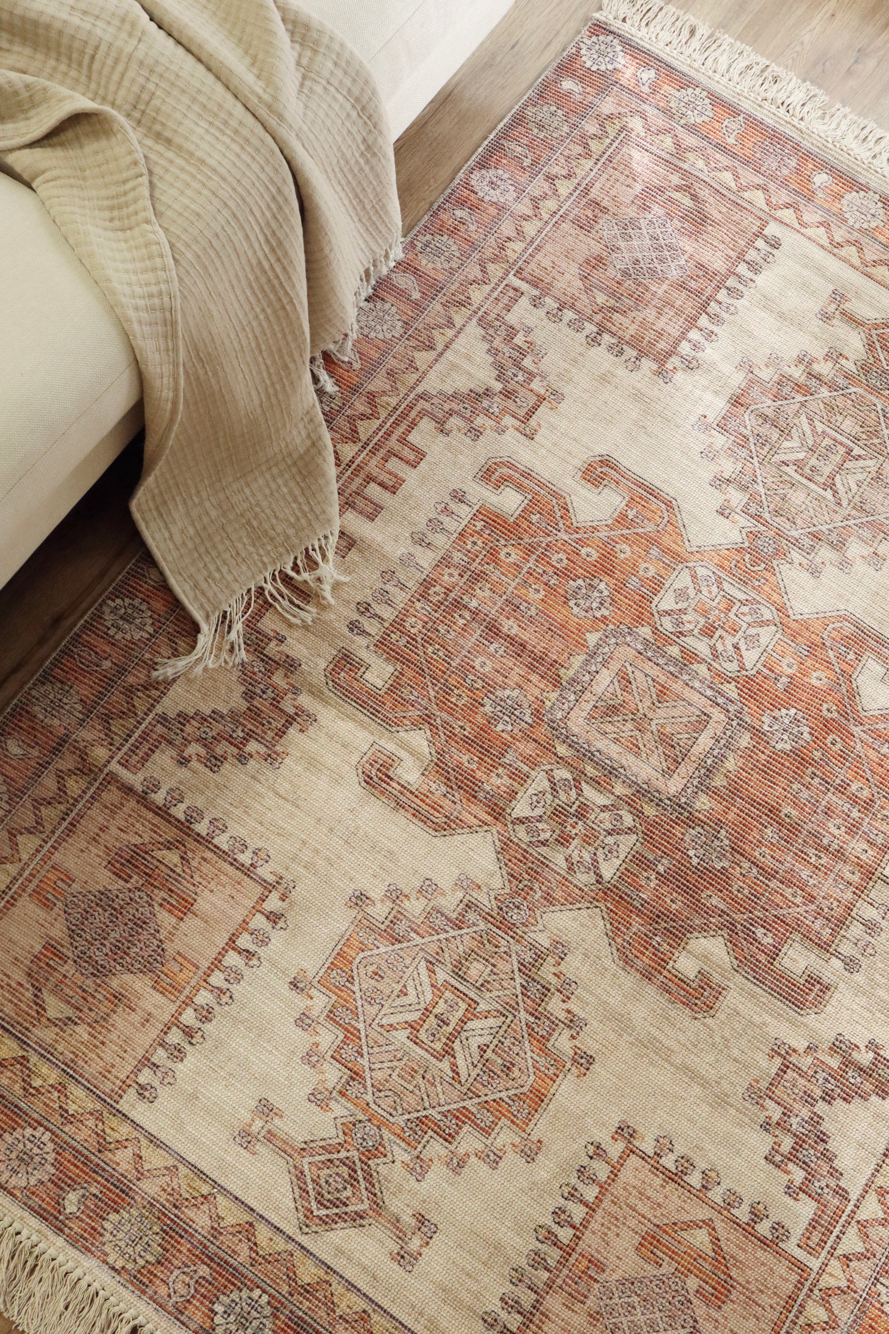Amaya Rug - 5x7