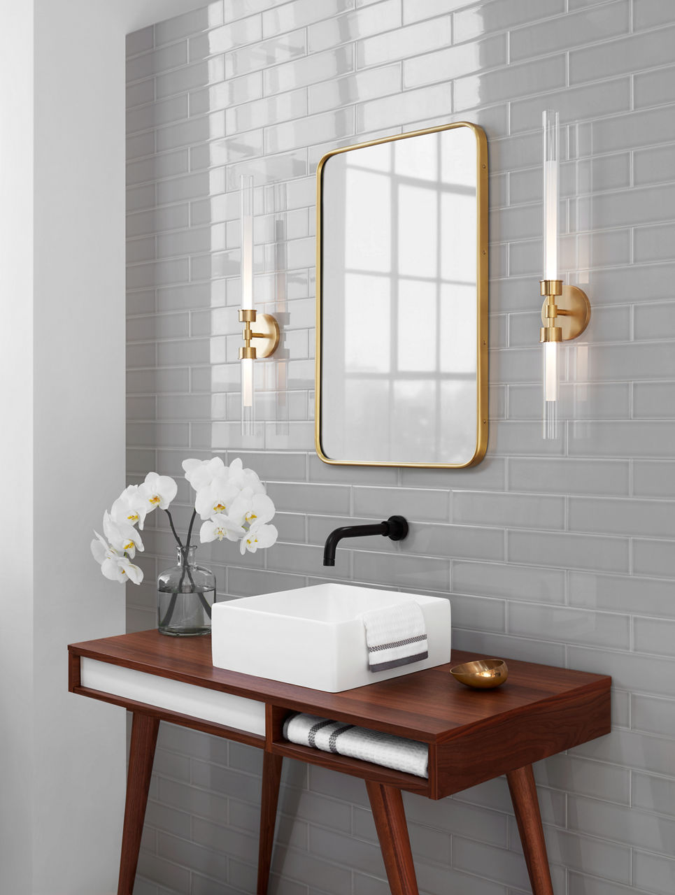 Linger Wall/Bath 2-Light Vanity Natural Brass LED 90 CRI 3000K 120V