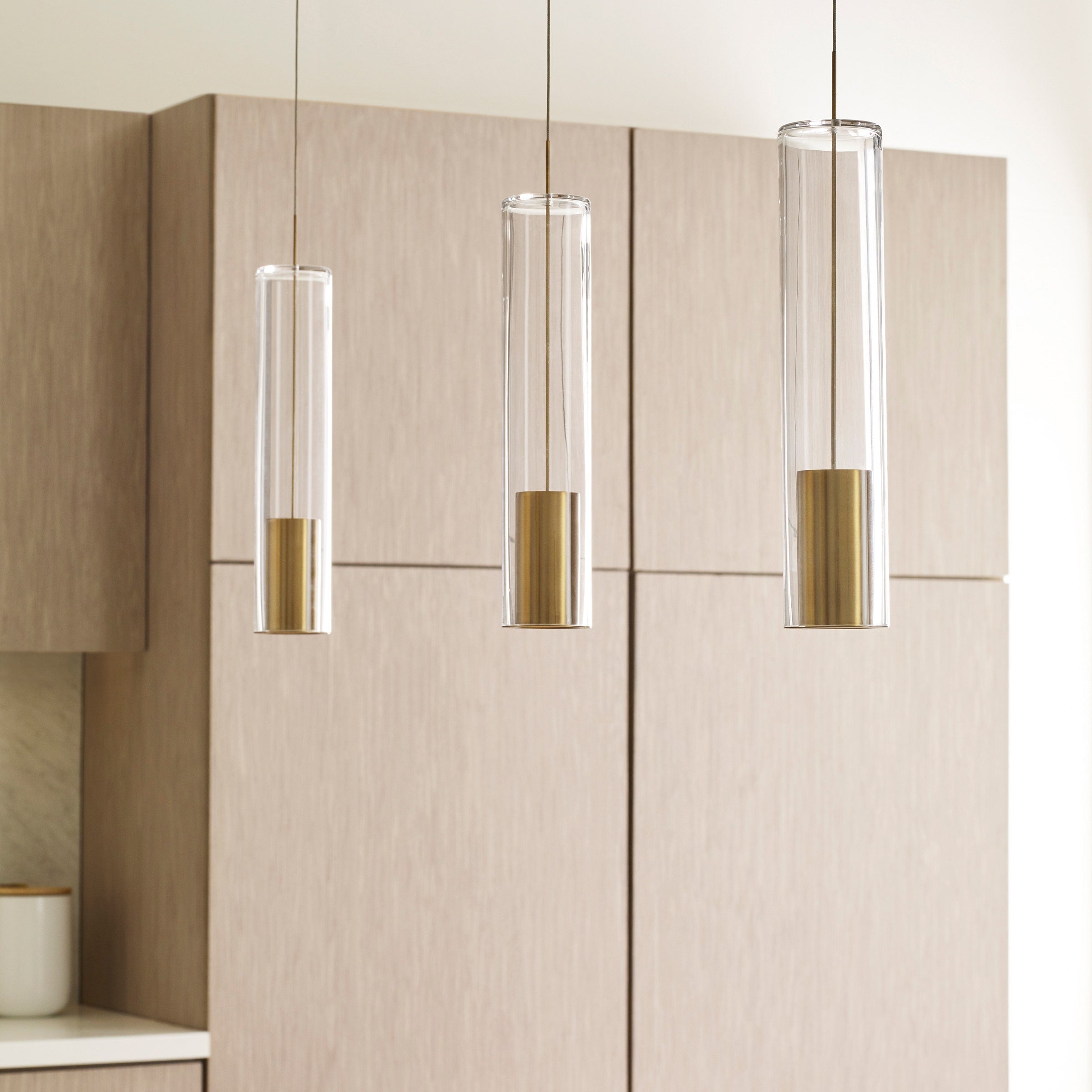 Captra Pendant | Aged Brass | Clear glass Monopoint Bulb(s) Included