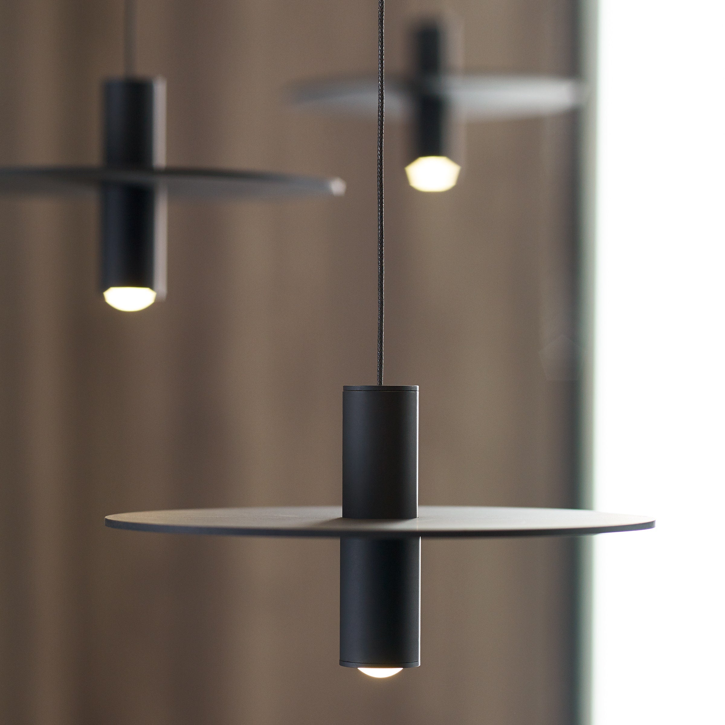Mini Ponte Pendant | Nightshade Black | Metal Shade Monopoint Bulb(s) Included