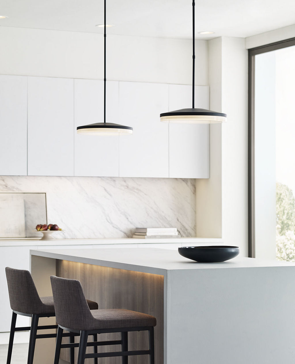 Wyatt Large Pendant Nightshade Black 3000K 90 CRI integrated led 90 cri 3000k 120v-277v unv