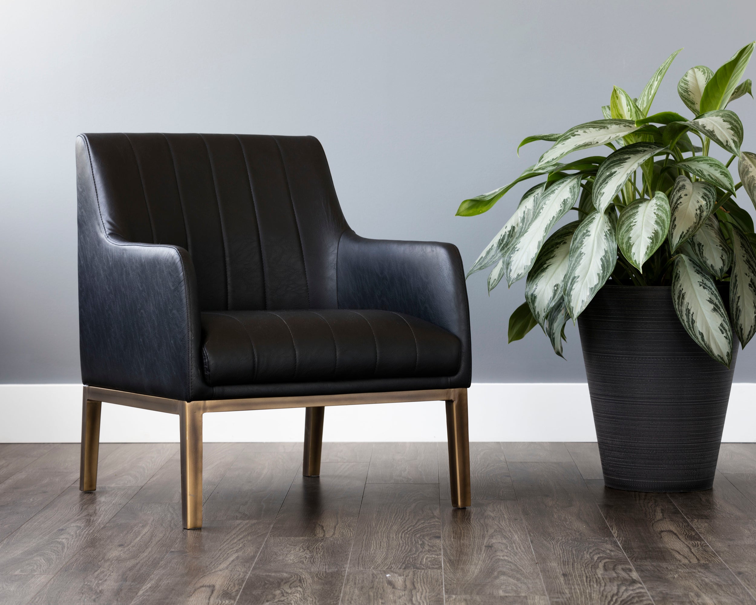 Wolfe Lounge Chair - Bravo Black