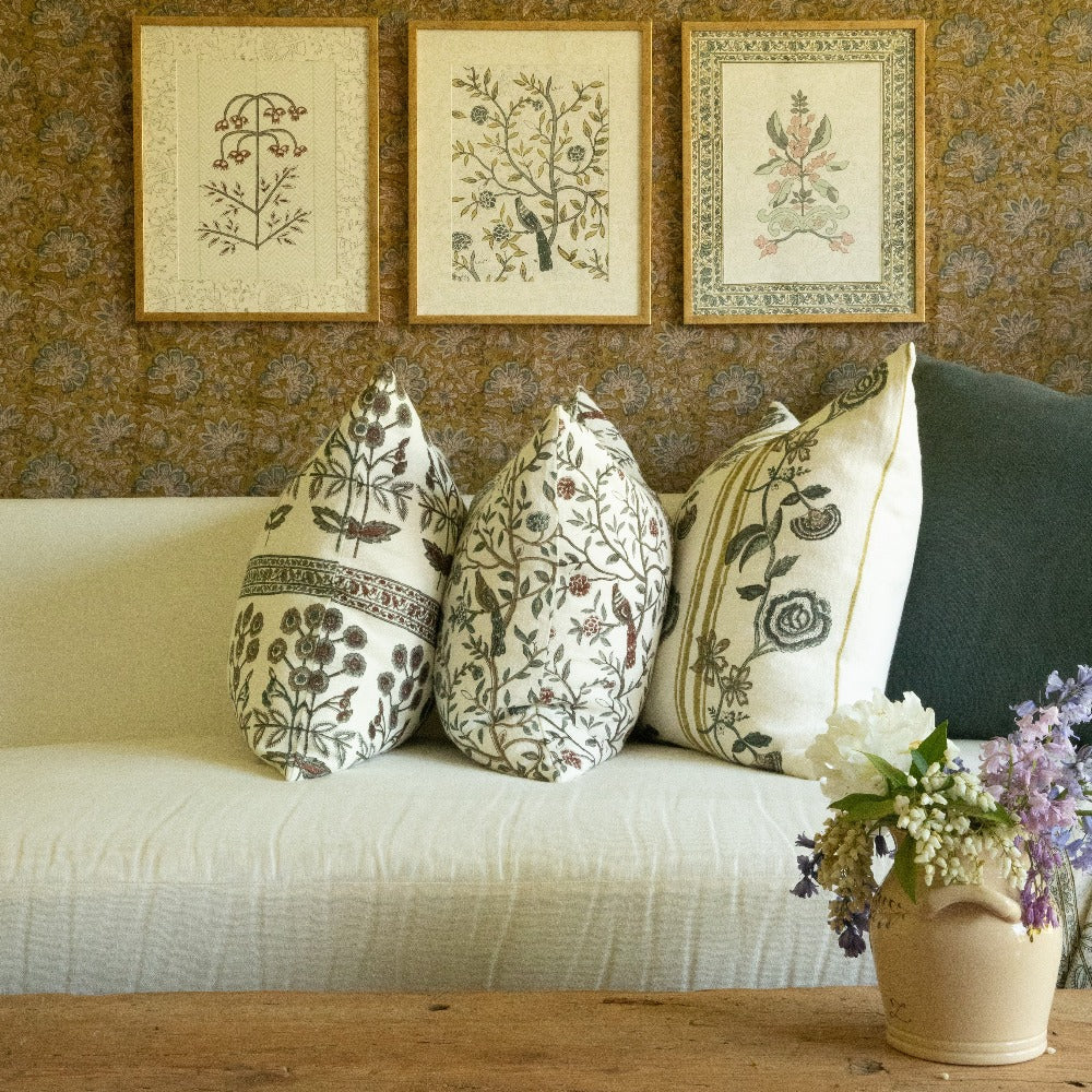 Ek Chriya Azur White Pillow
