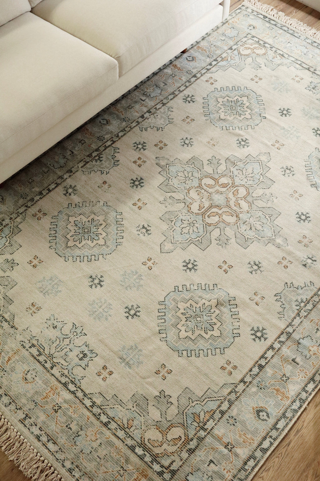 Azura Rug 6x9