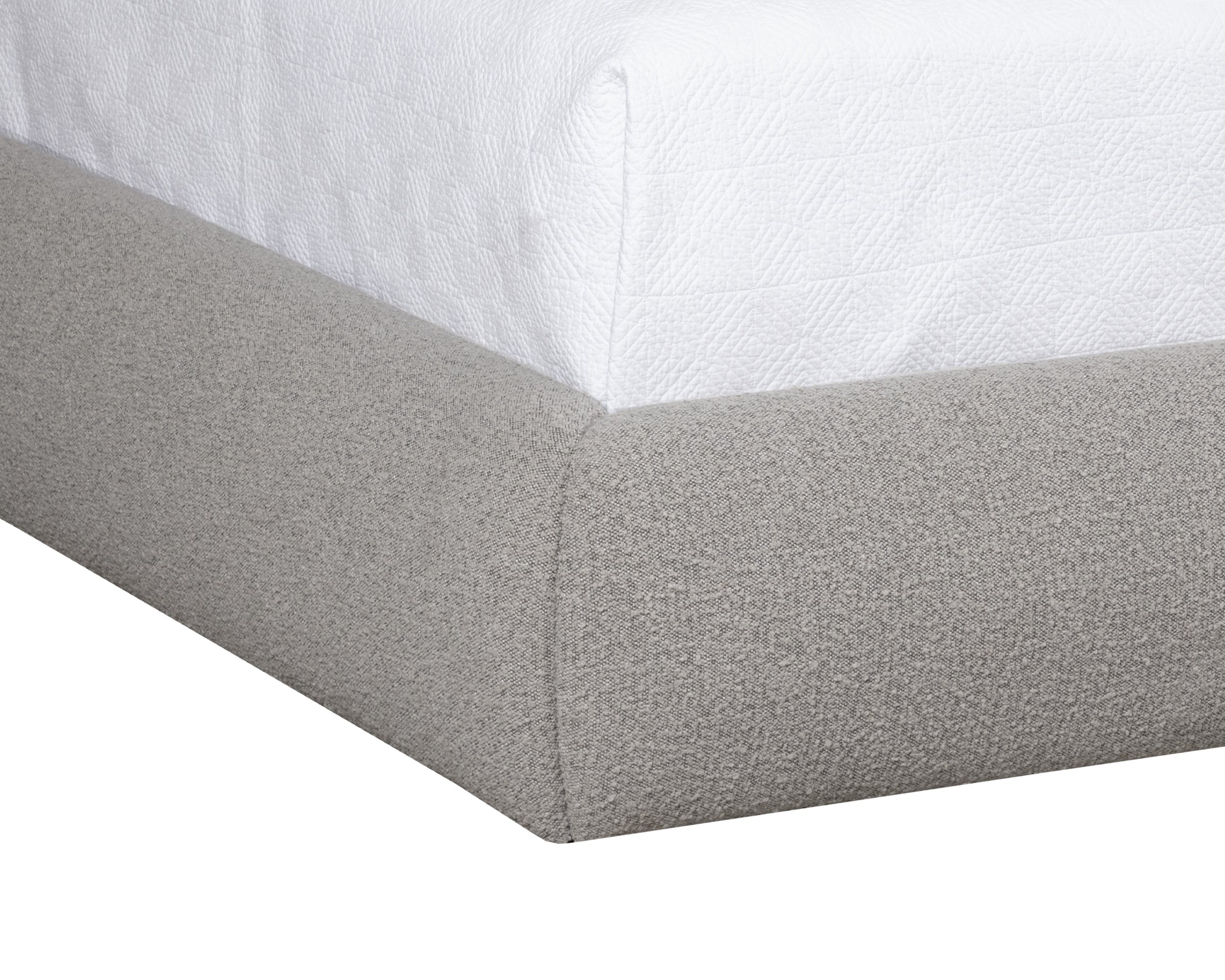 Esme Bed - King - Altro Cappuccino