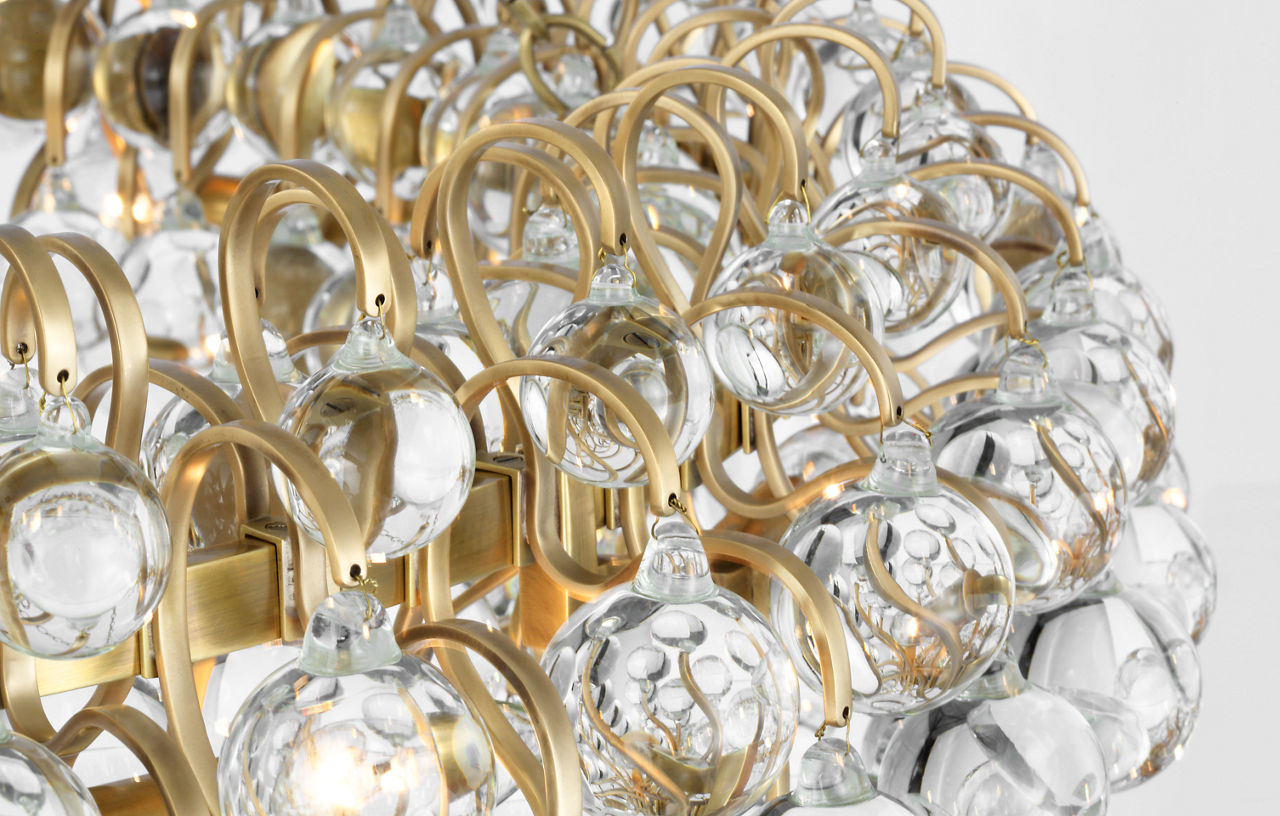 Bellvale Large Ring Chandelier | Hand-Rubbed Antique Brass | Crystal
