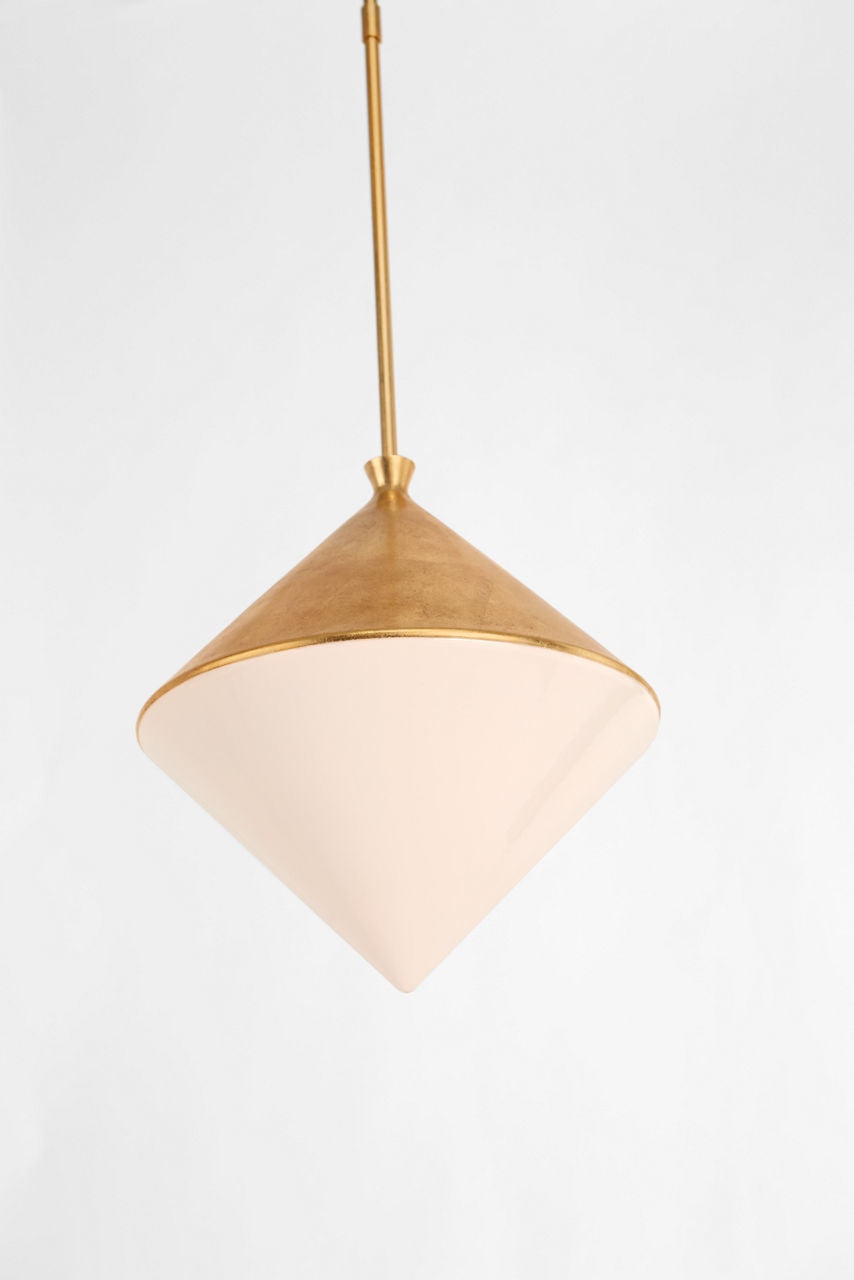 Sarnen Medium Pendant | Gild | White Glass