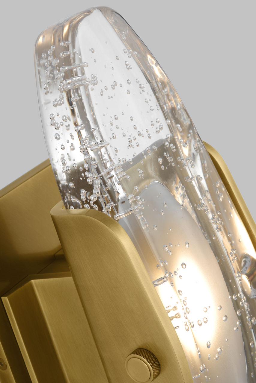 Wythe Medium Wall Sconce Plated Brass Integrated LED 90 CRI 2700K 120V