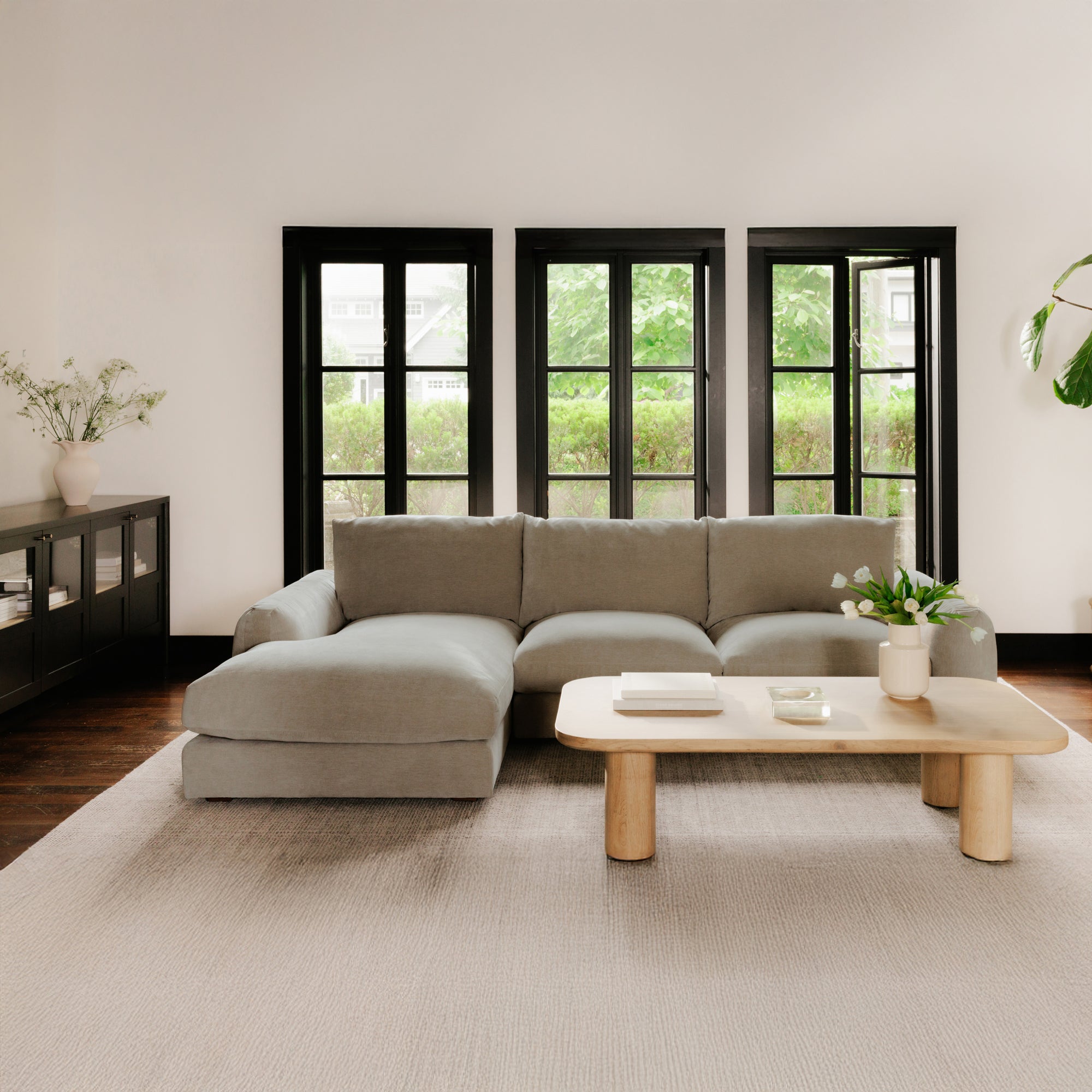 Berga Sectional Right Pebble