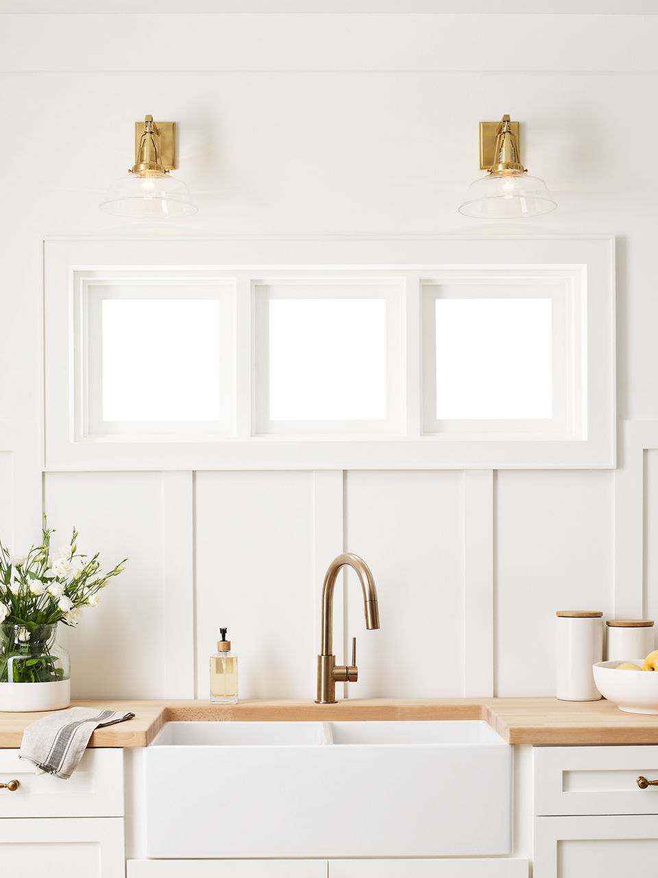 Layton 10" Sconce | Antique-Burnished Brass | Clear Glass