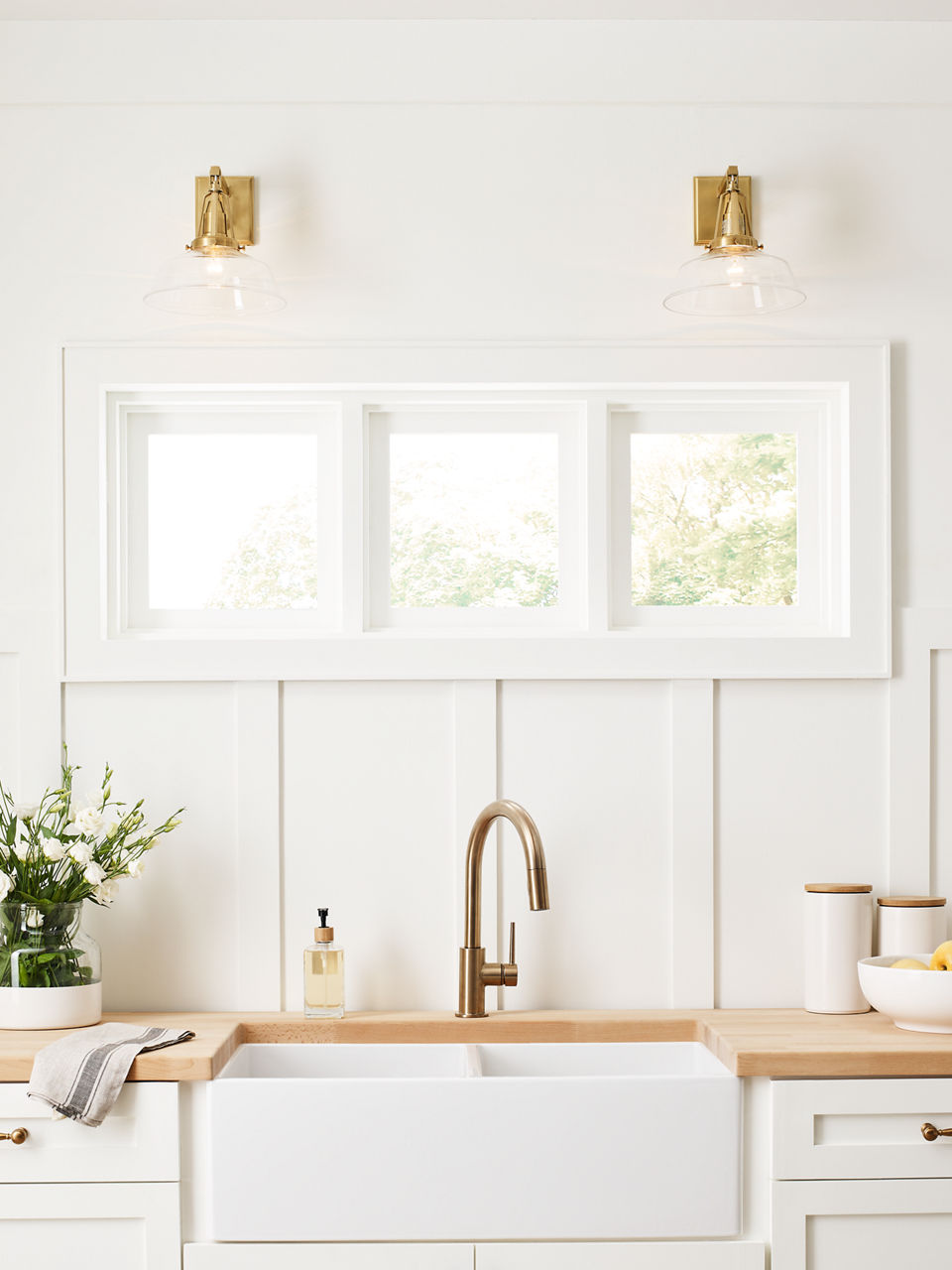 Layton 10" Sconce | Antique-Burnished Brass | Clear Glass