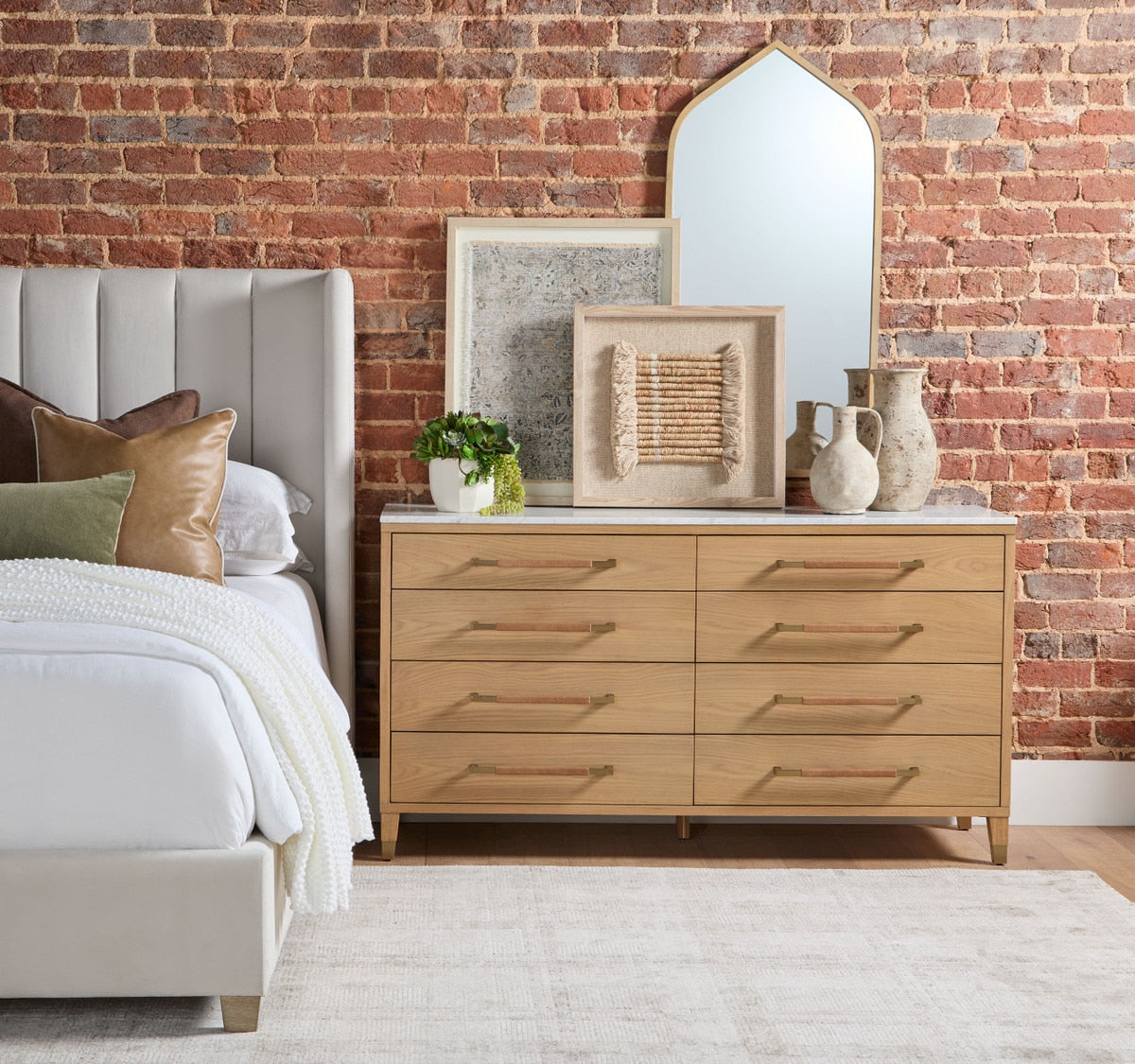 Cambria 8-Drawer Double Dresser | Natural Oak