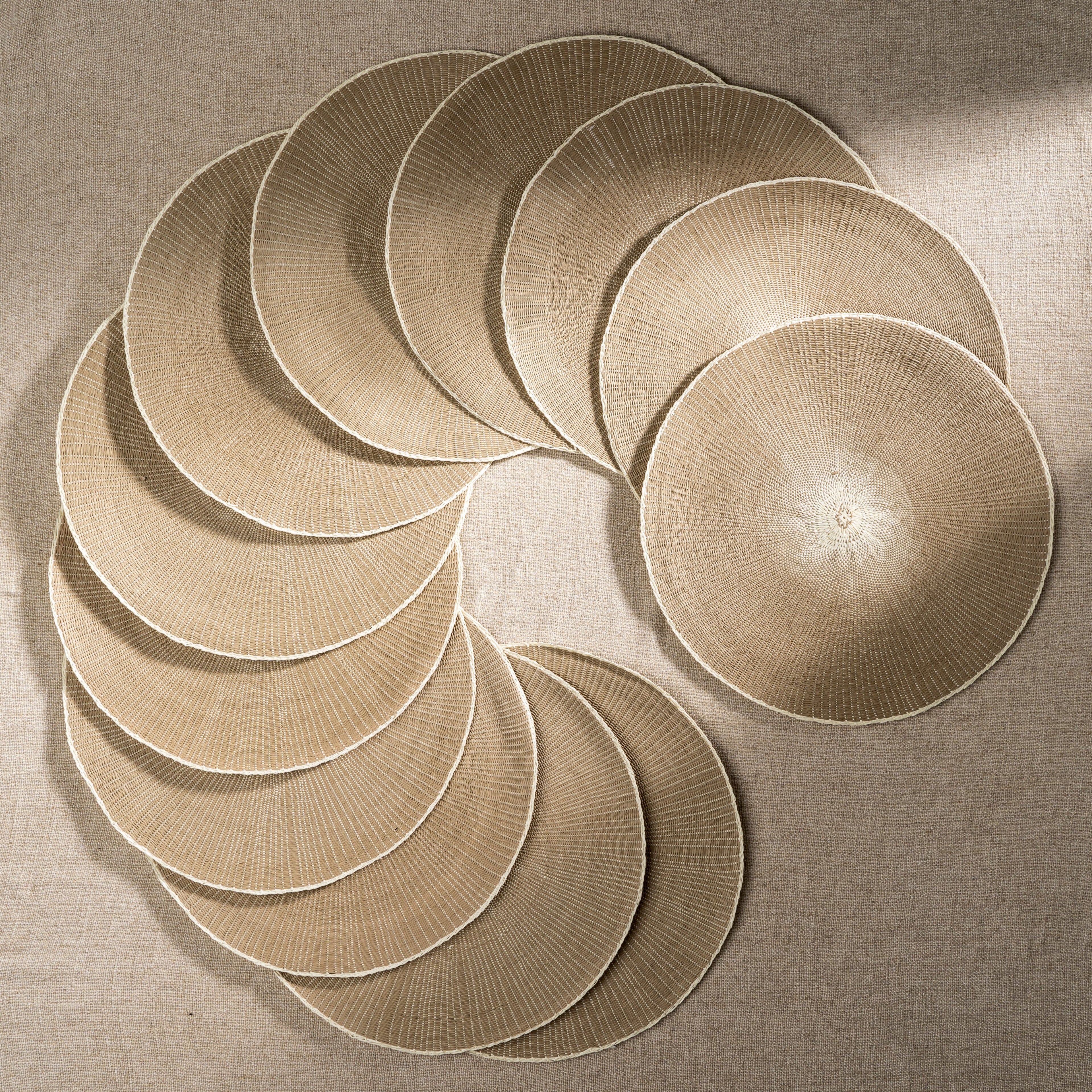 Willa Woven Placemat, Taupe