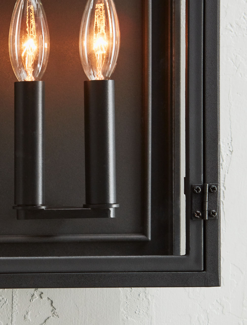 Hingham Medium Outdoor Wall Lantern | Textured Black