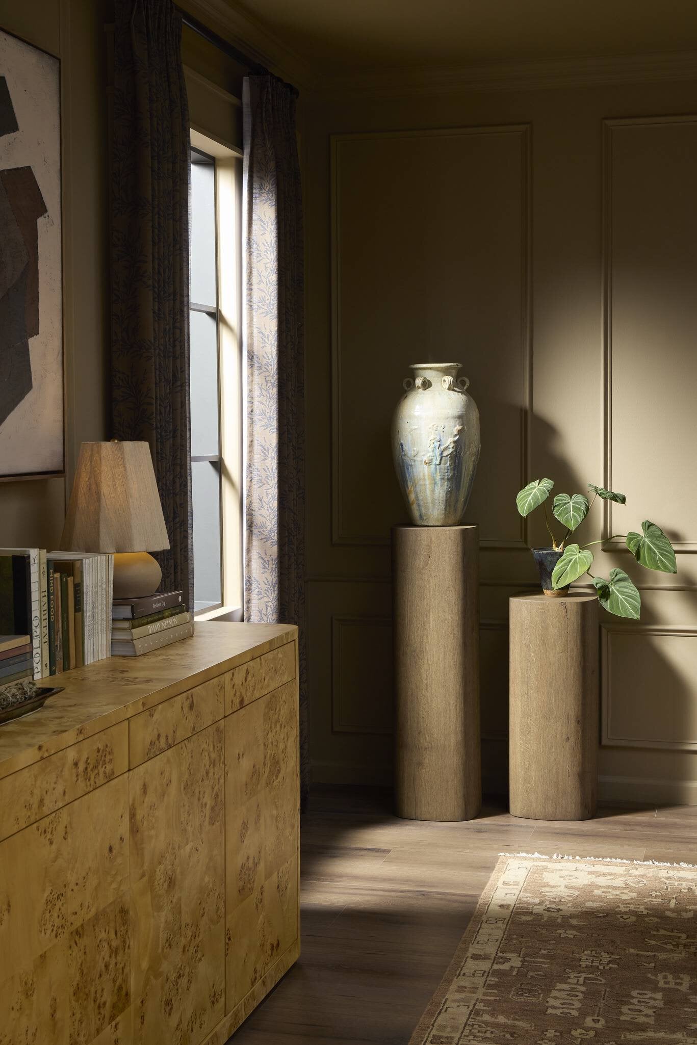Tycho Pedestal - Brown Oak Veneer | 40"