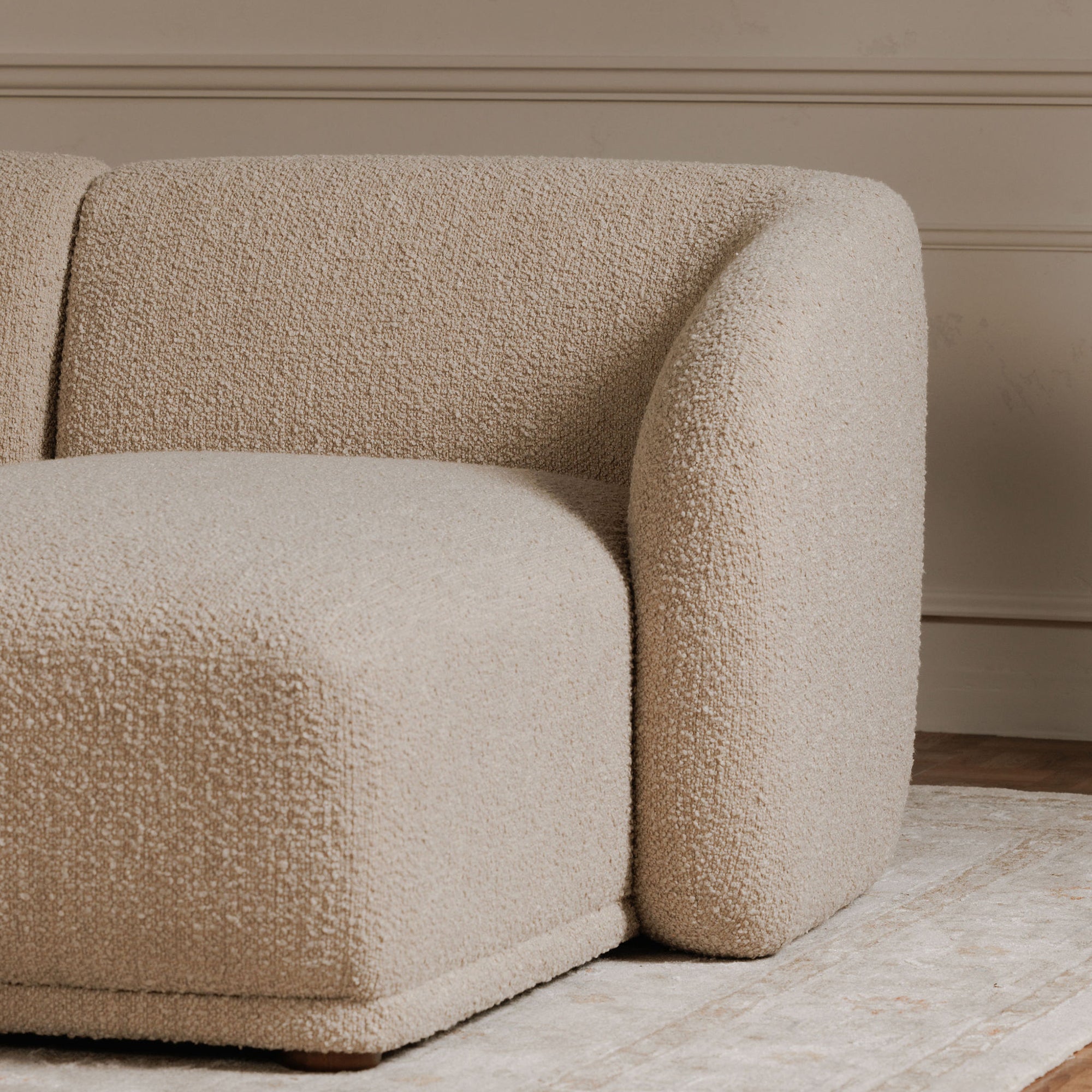 Faye Right Sectional Beige Boucle