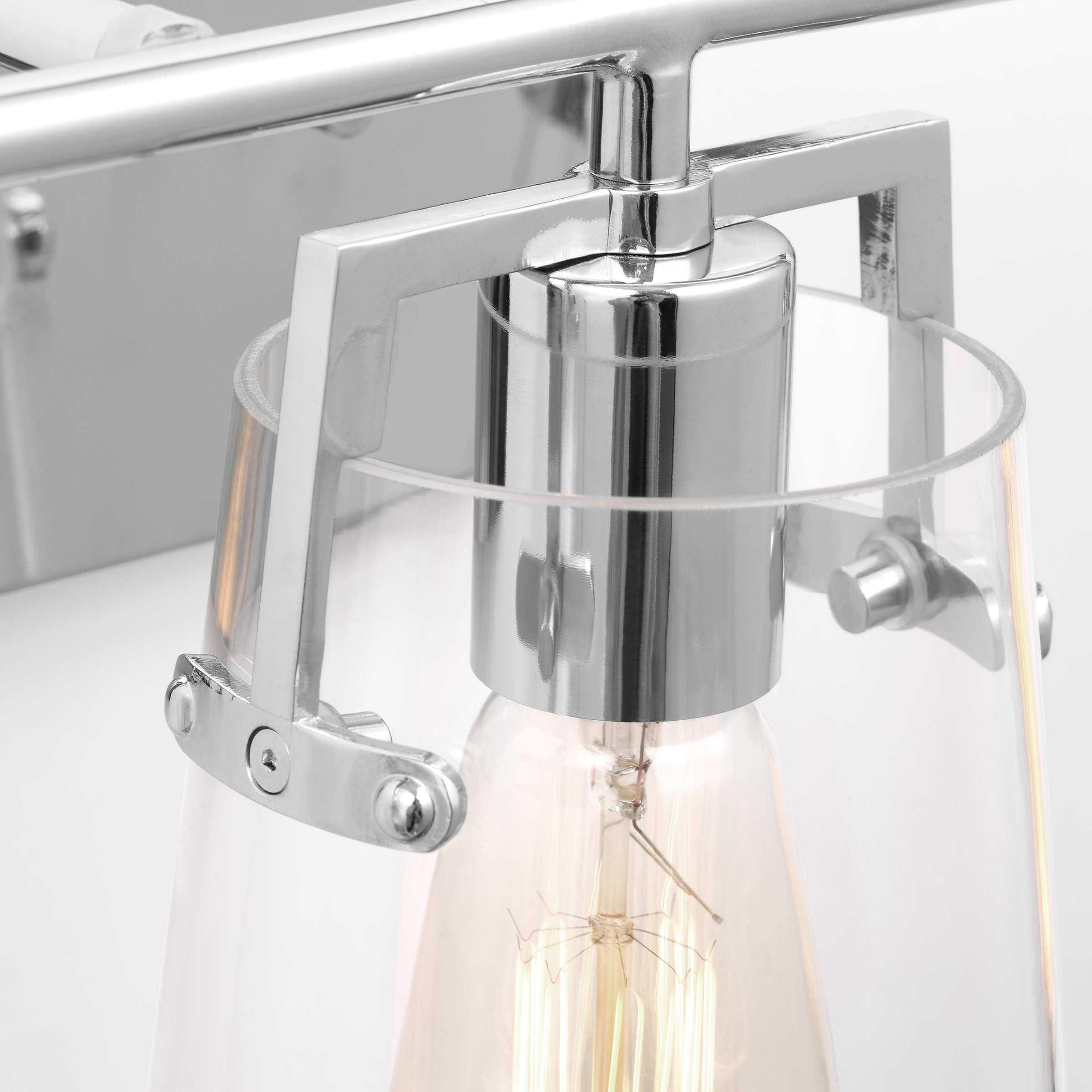 Crofton 3 - Light Vanity Chrome
