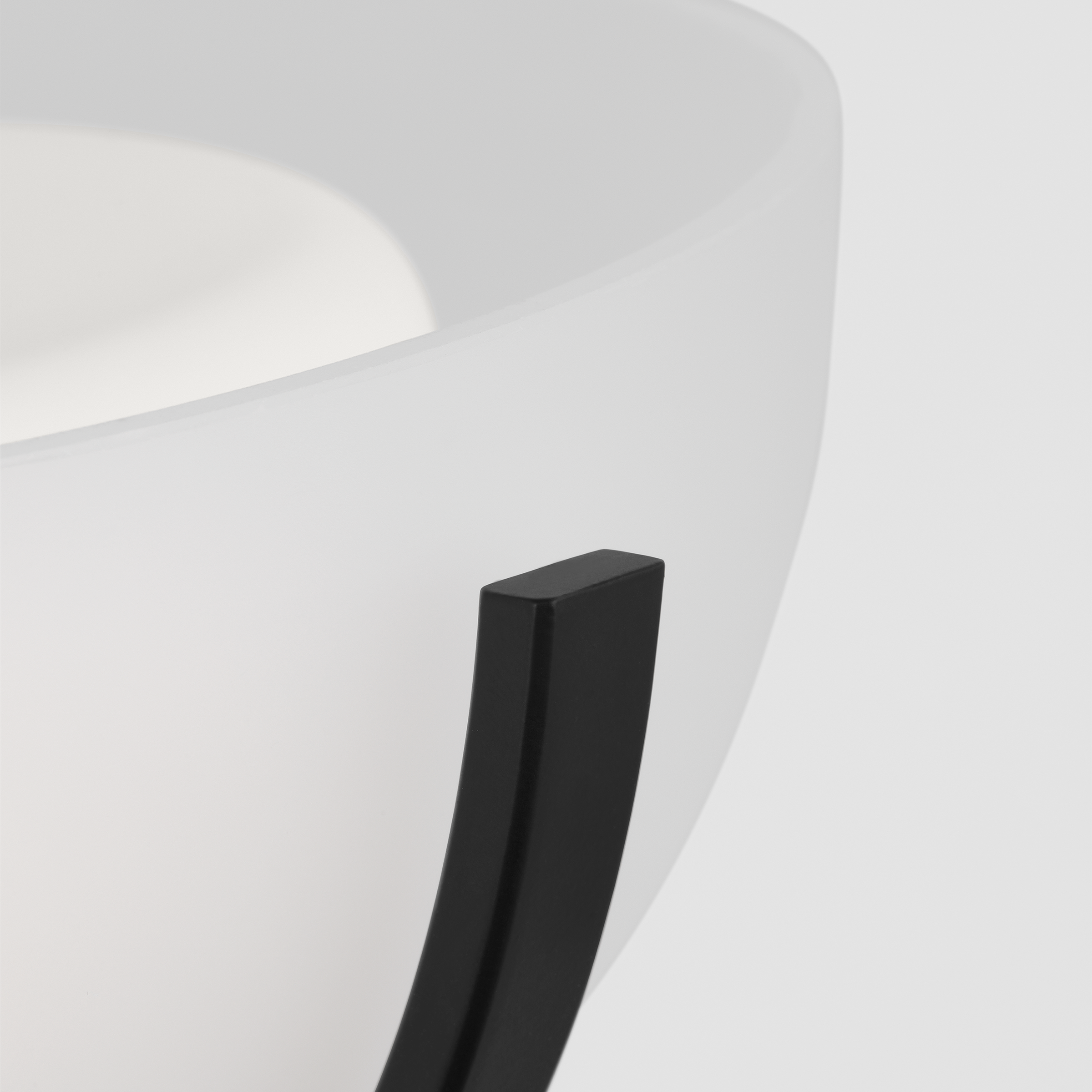 Nido Small Sconce Midnight Black