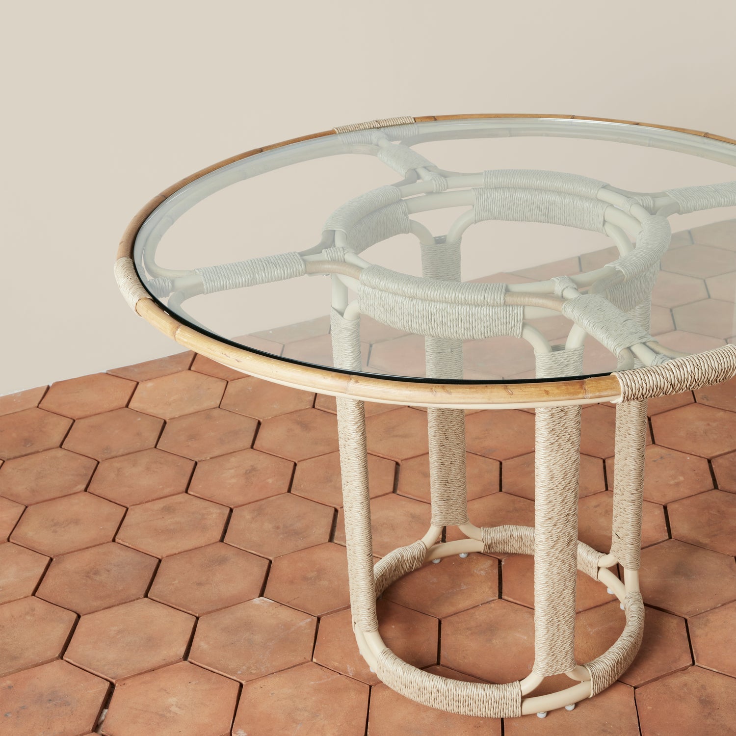 Glen Ellen Dining Table in Natural