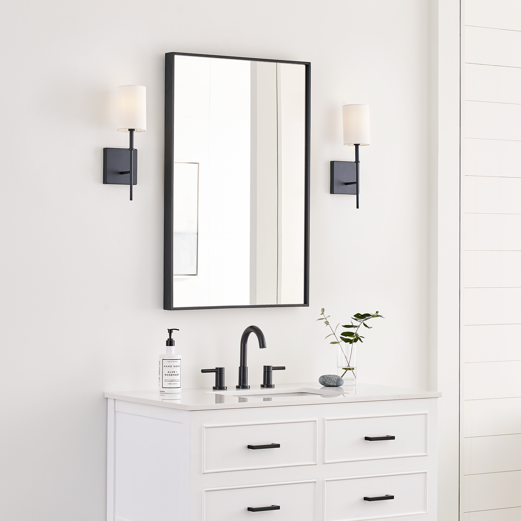 Foxdale 1-Light Sconce | Midnight Black
