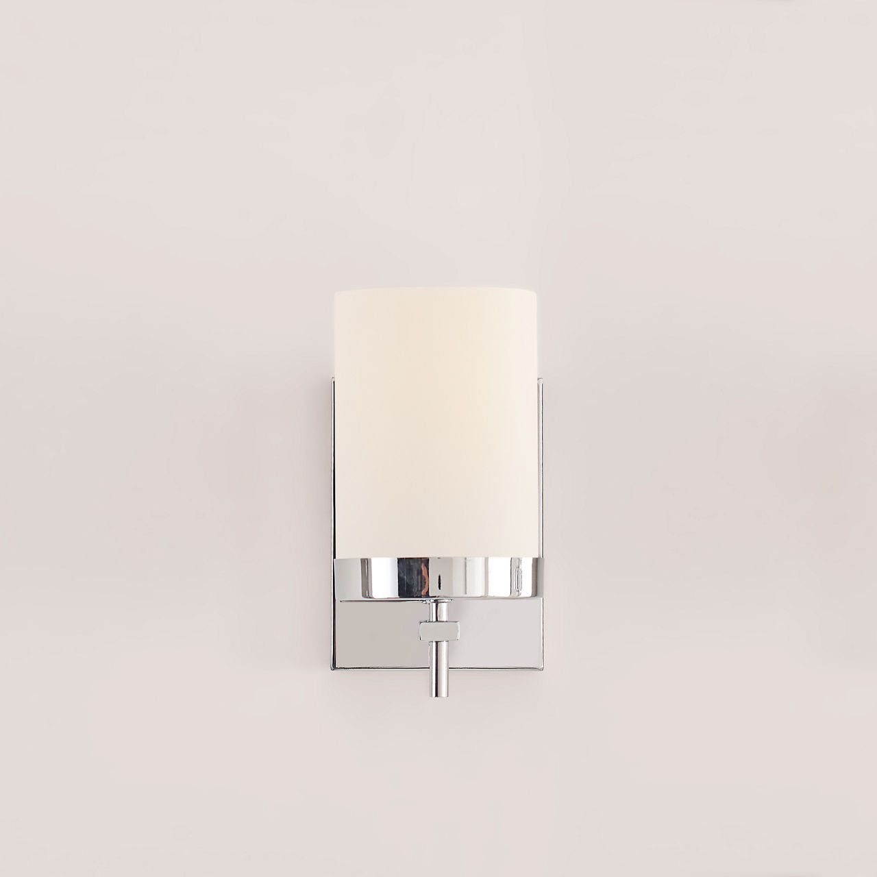 Zire One Light Wall / Bath Sconce | Chrome