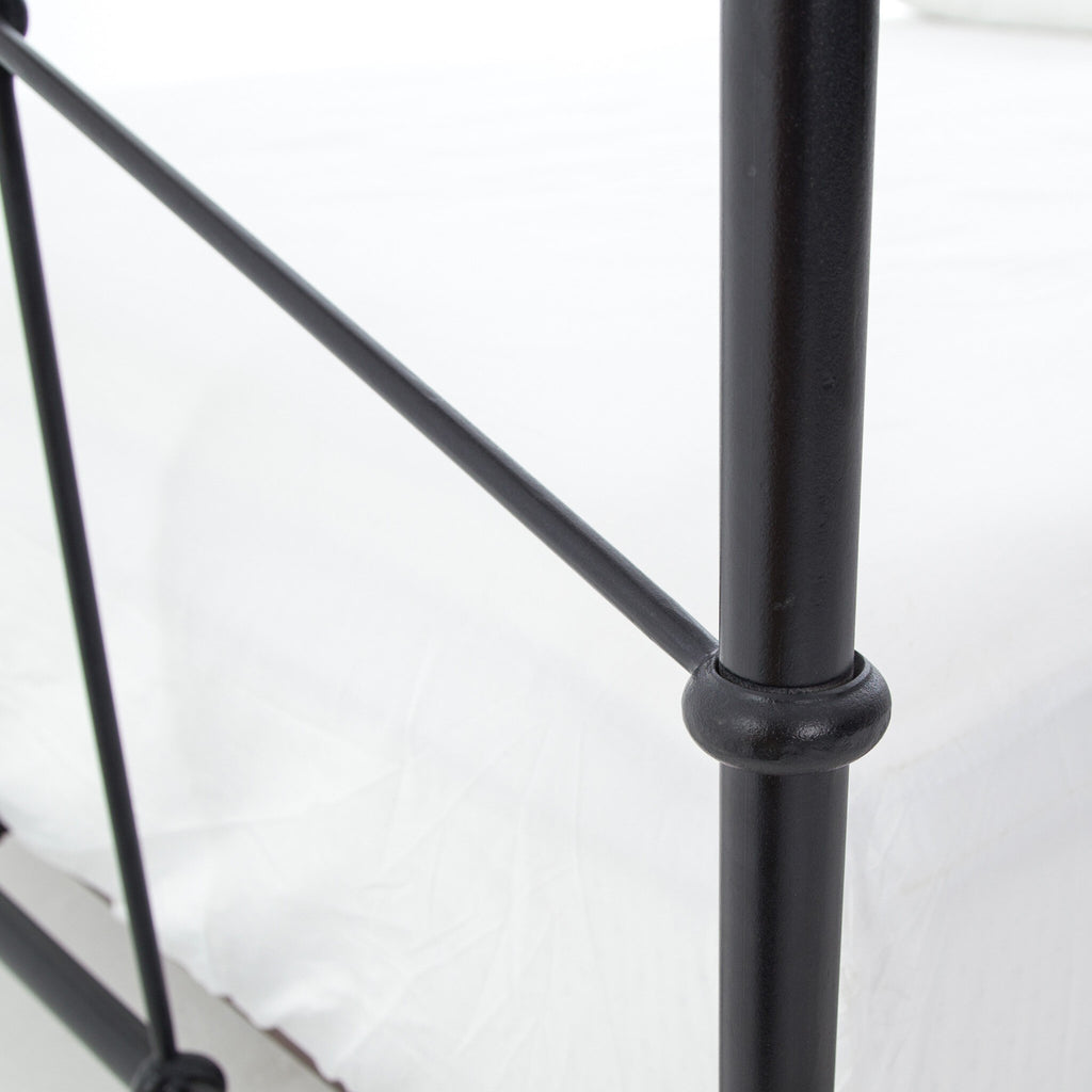 Casey Bed - Sandblasted Vintage Black | King