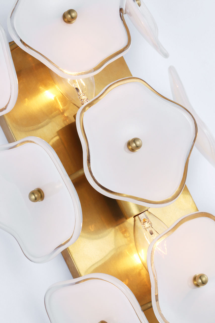 Leighton 20" Sconce | Soft Brass | Cream Tinted Glass