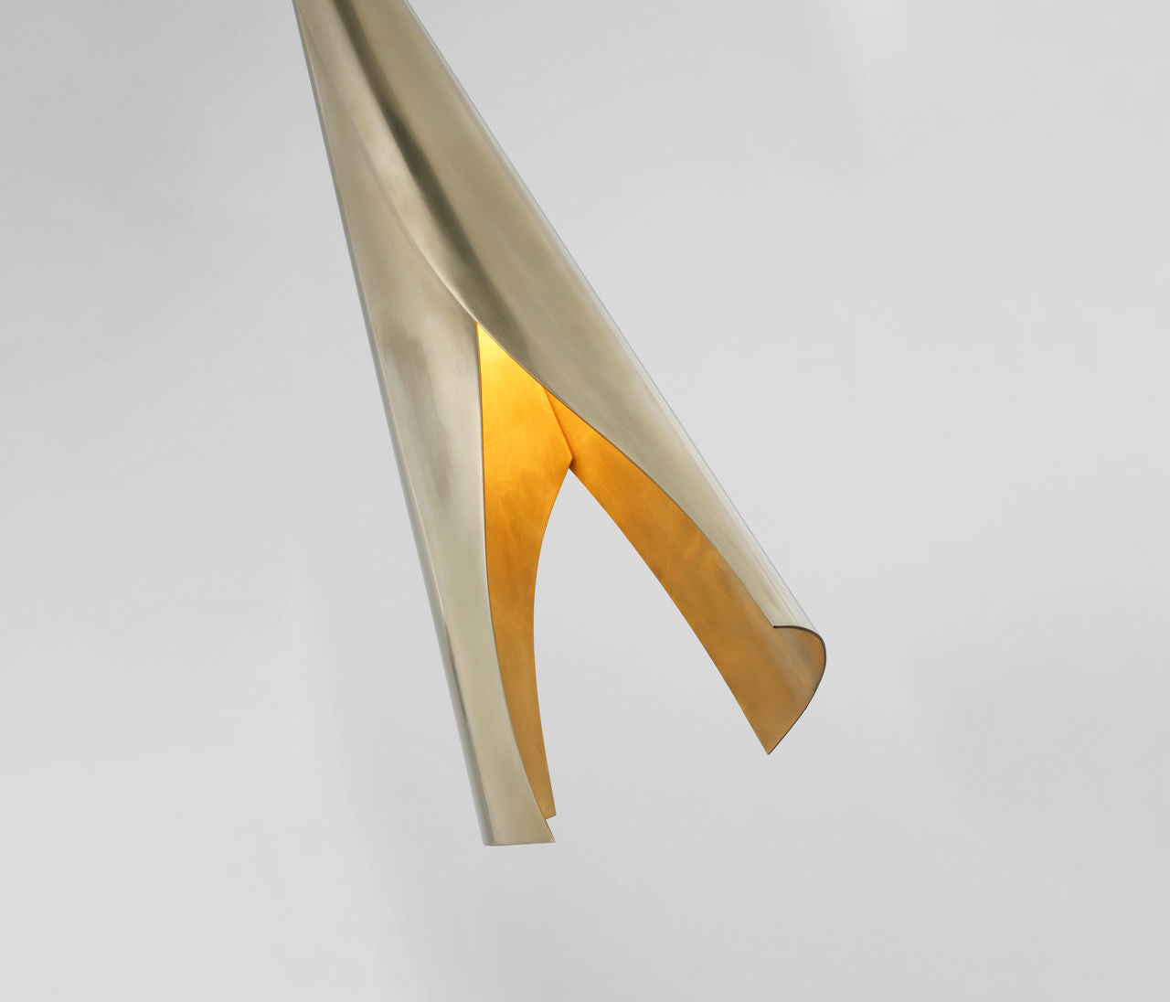 Piel Medium Wrapped Pendant | Antique-Burnished Brass