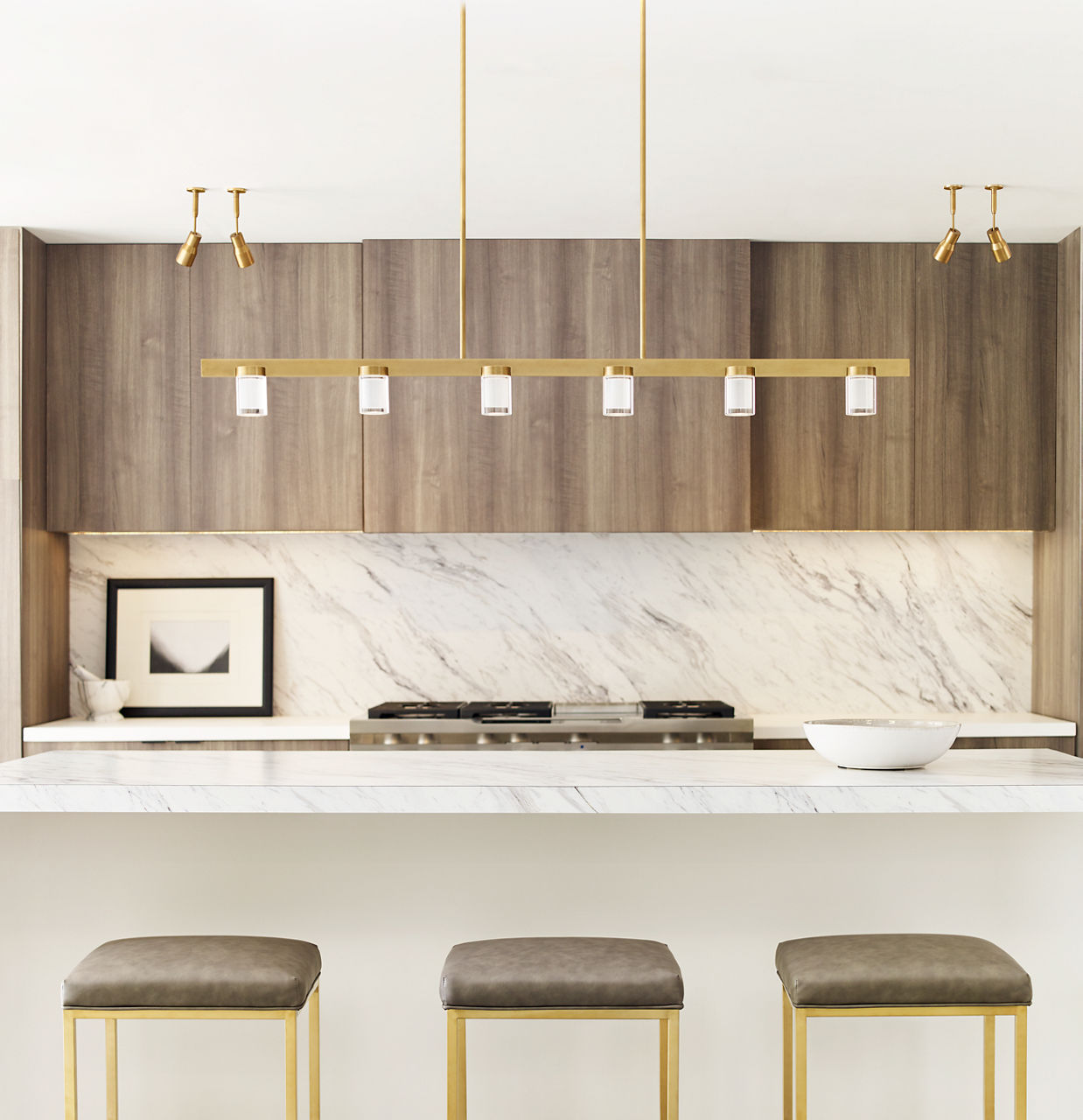Esfera Large Linear Natural Brass 2700K 90 CRI integrated led 90 cri 2700k 277v