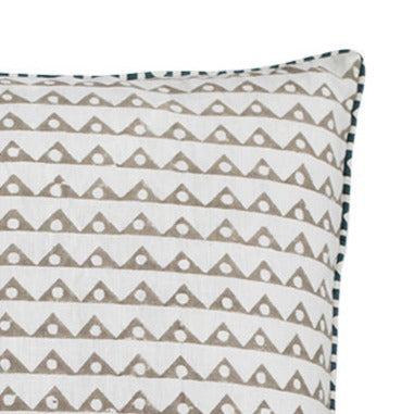 Koyota Ash on White Pillow